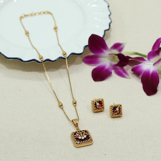 RAJWADI MATT PENDENT SET