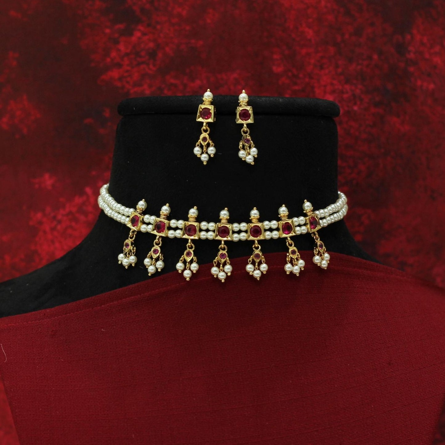 MOTI CHINCHPETI CHOKAR SET