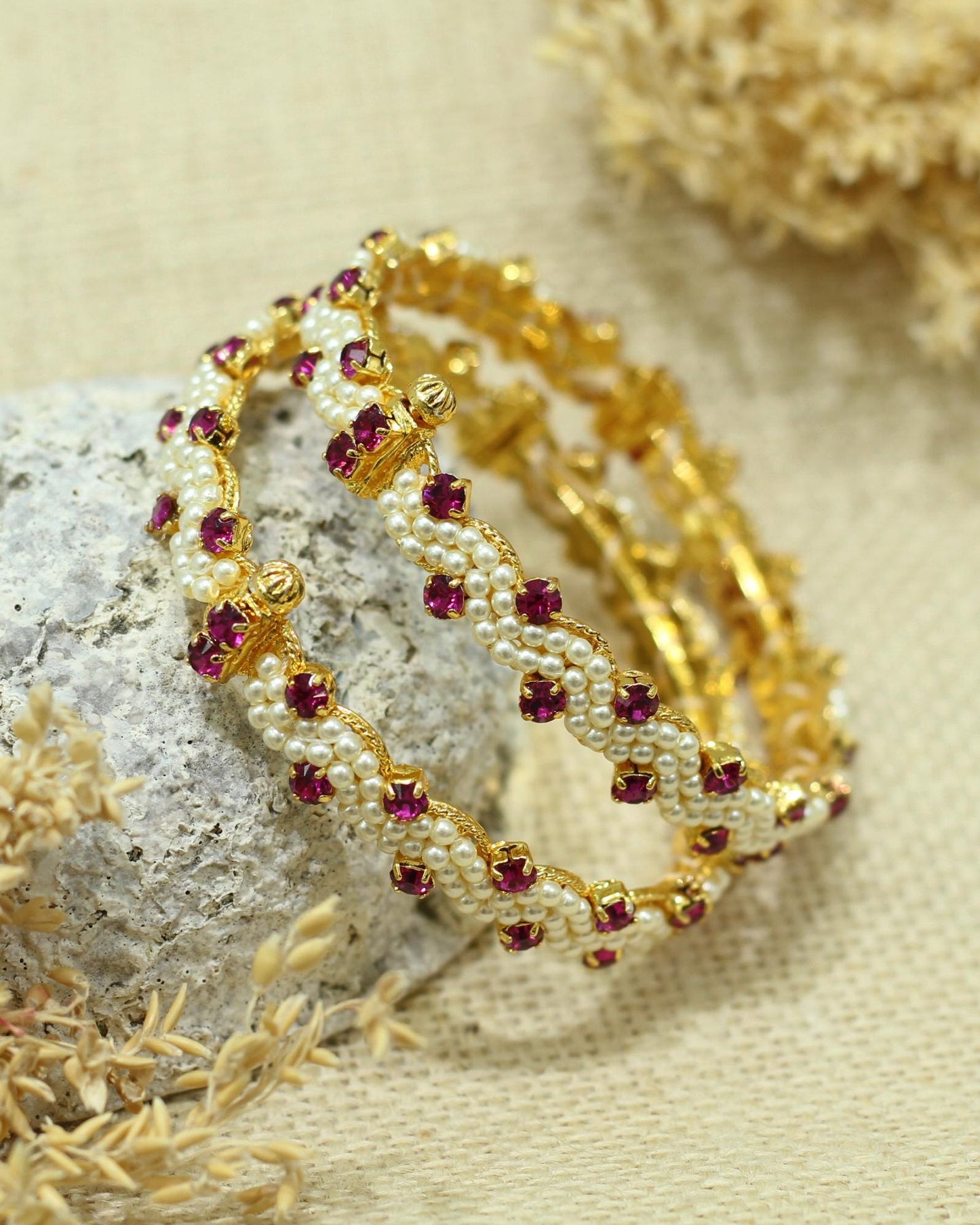 MOTI BANGLE
