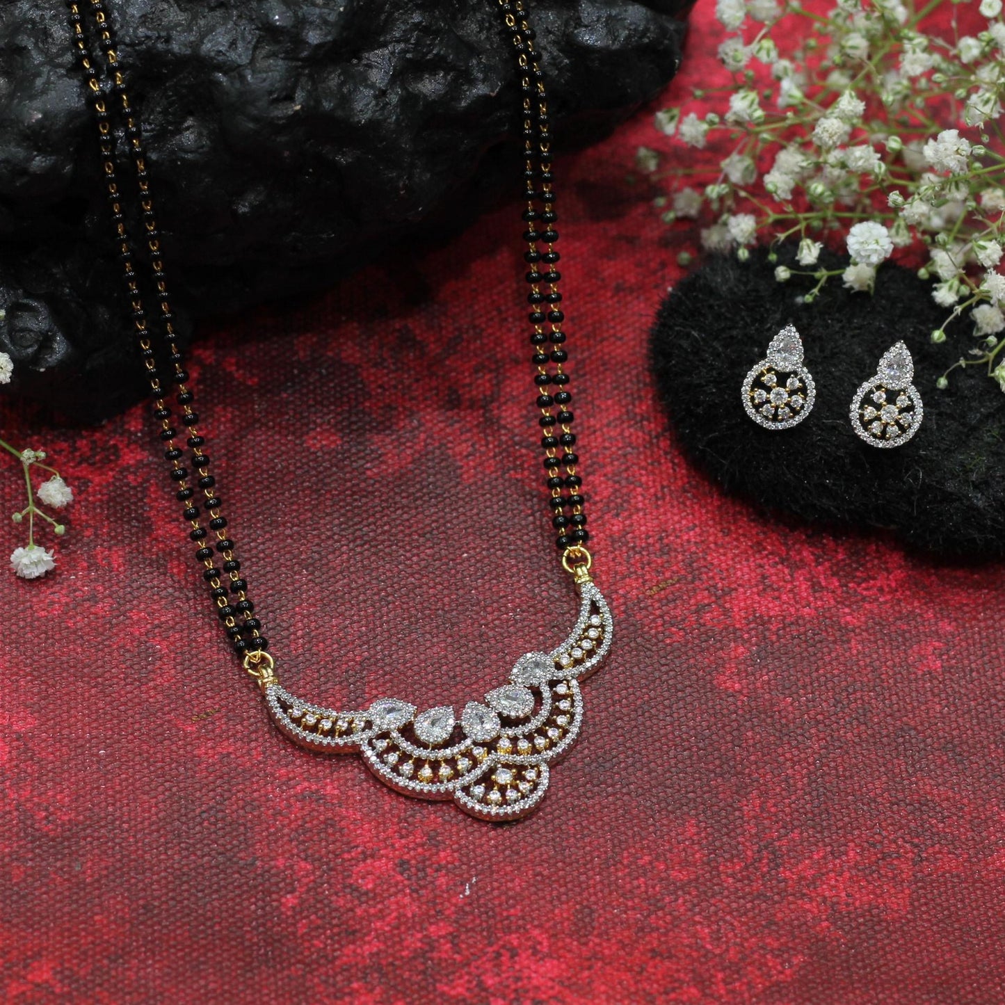 AD MANGALSUTRA SET