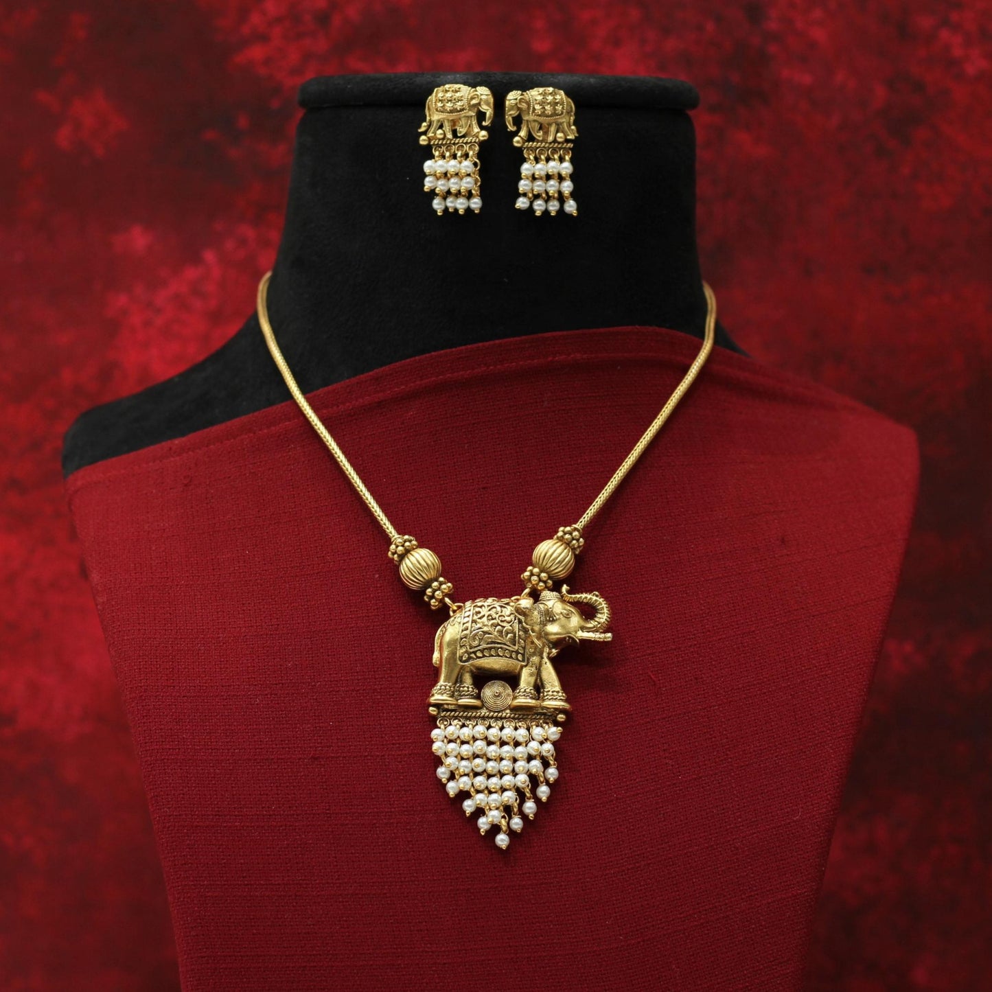 RAJWADI MATT NECKLACE SET