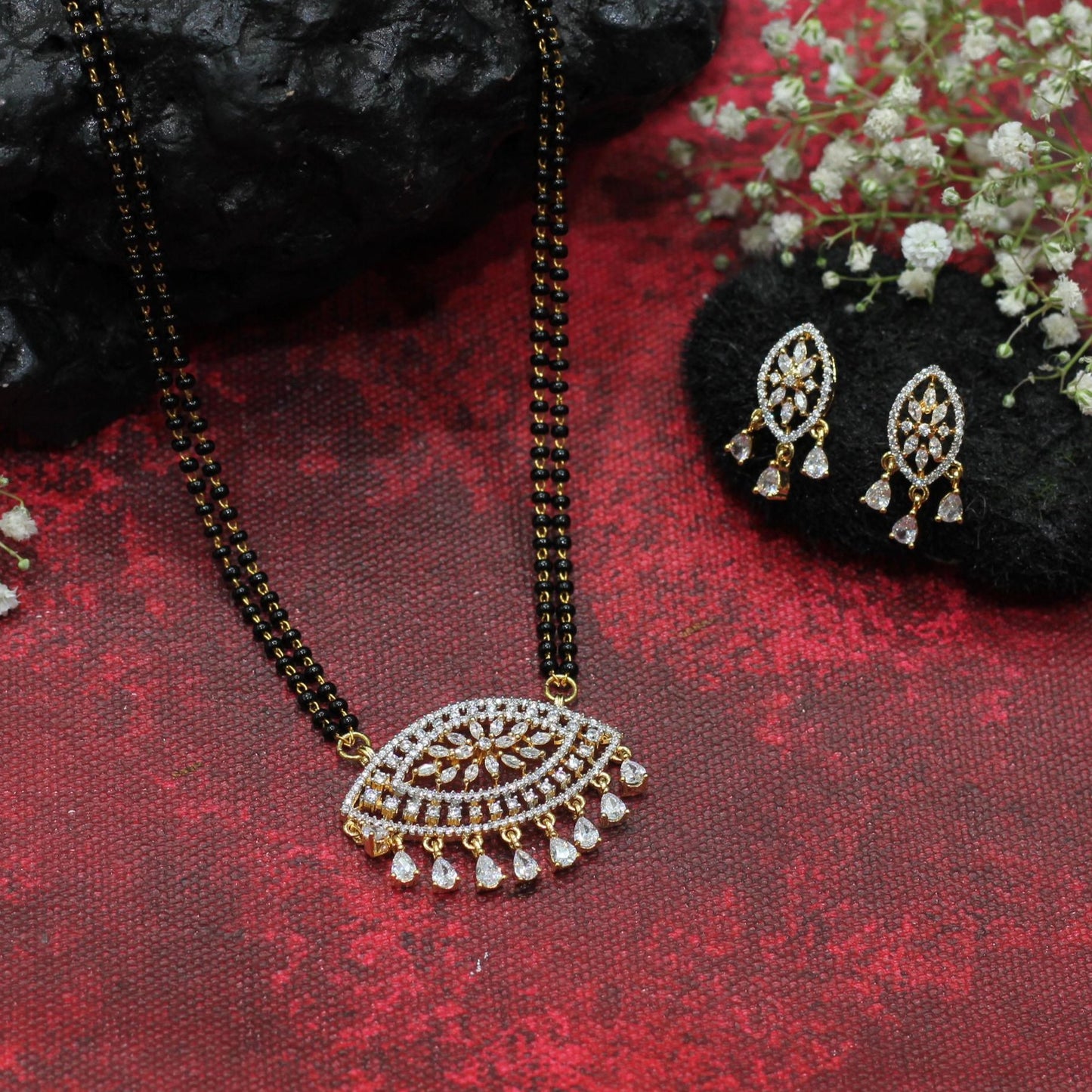 AD MANGALSUTRA SET