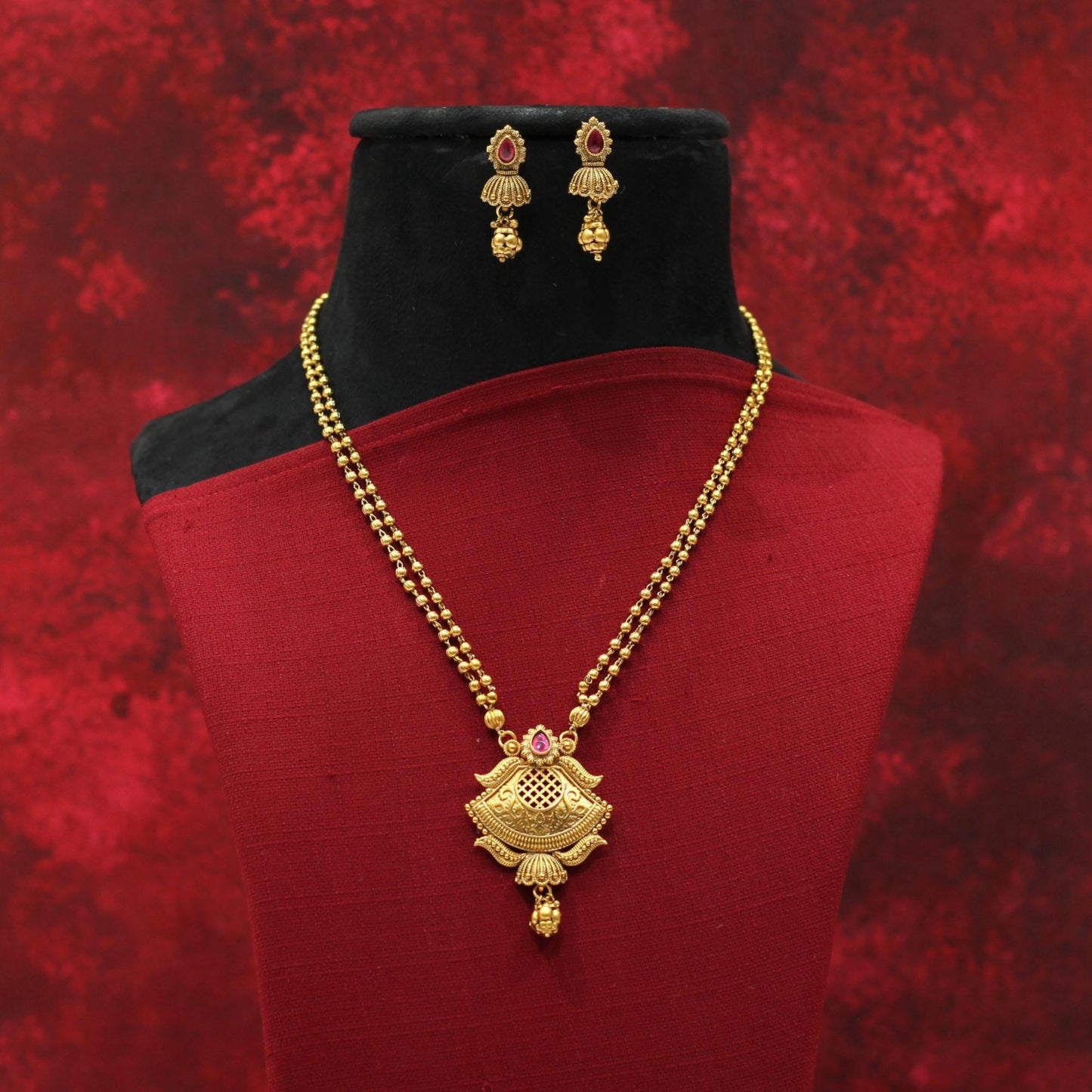 MATT CHAIN PENDENT NECKLACE SET