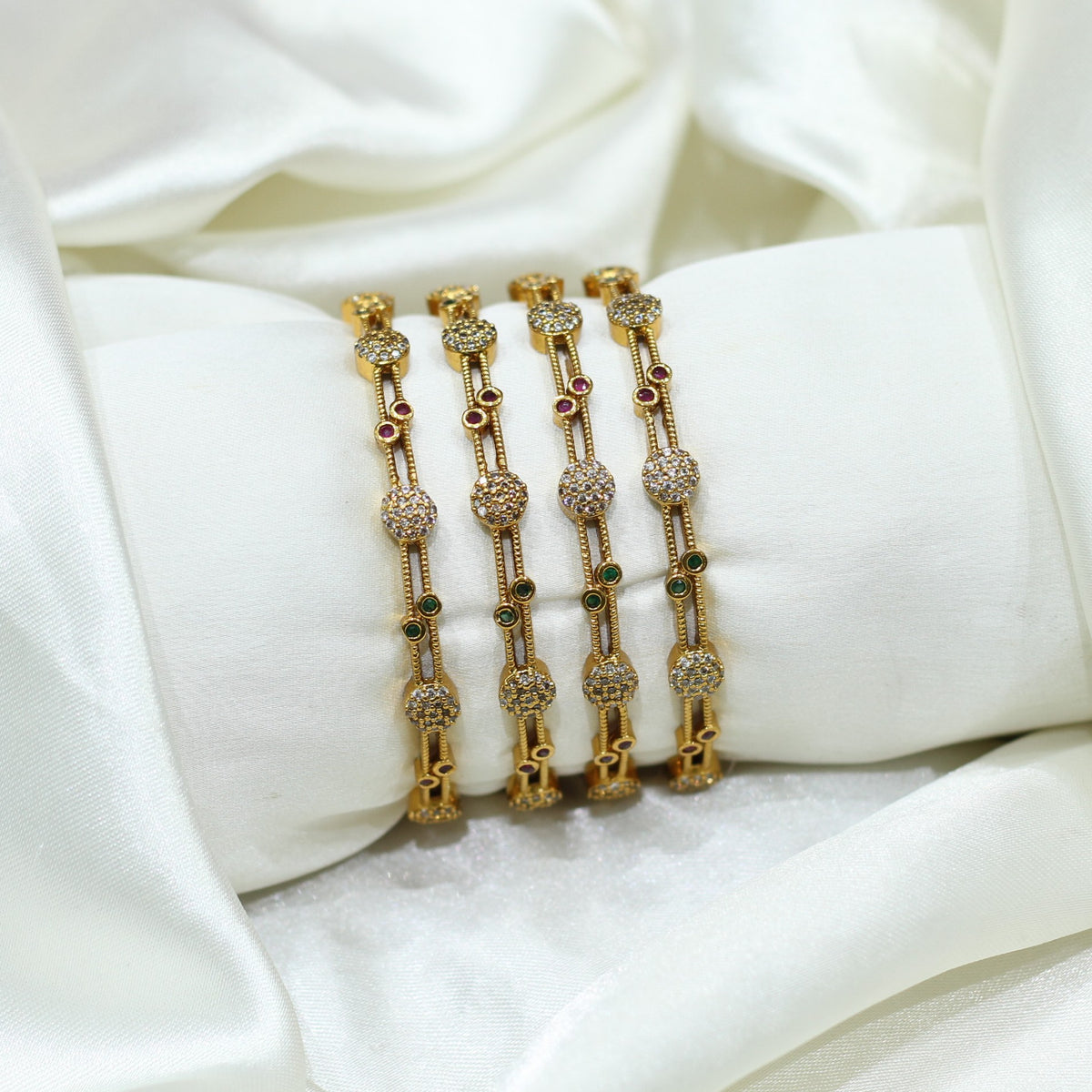 4 PC BANGLE SET