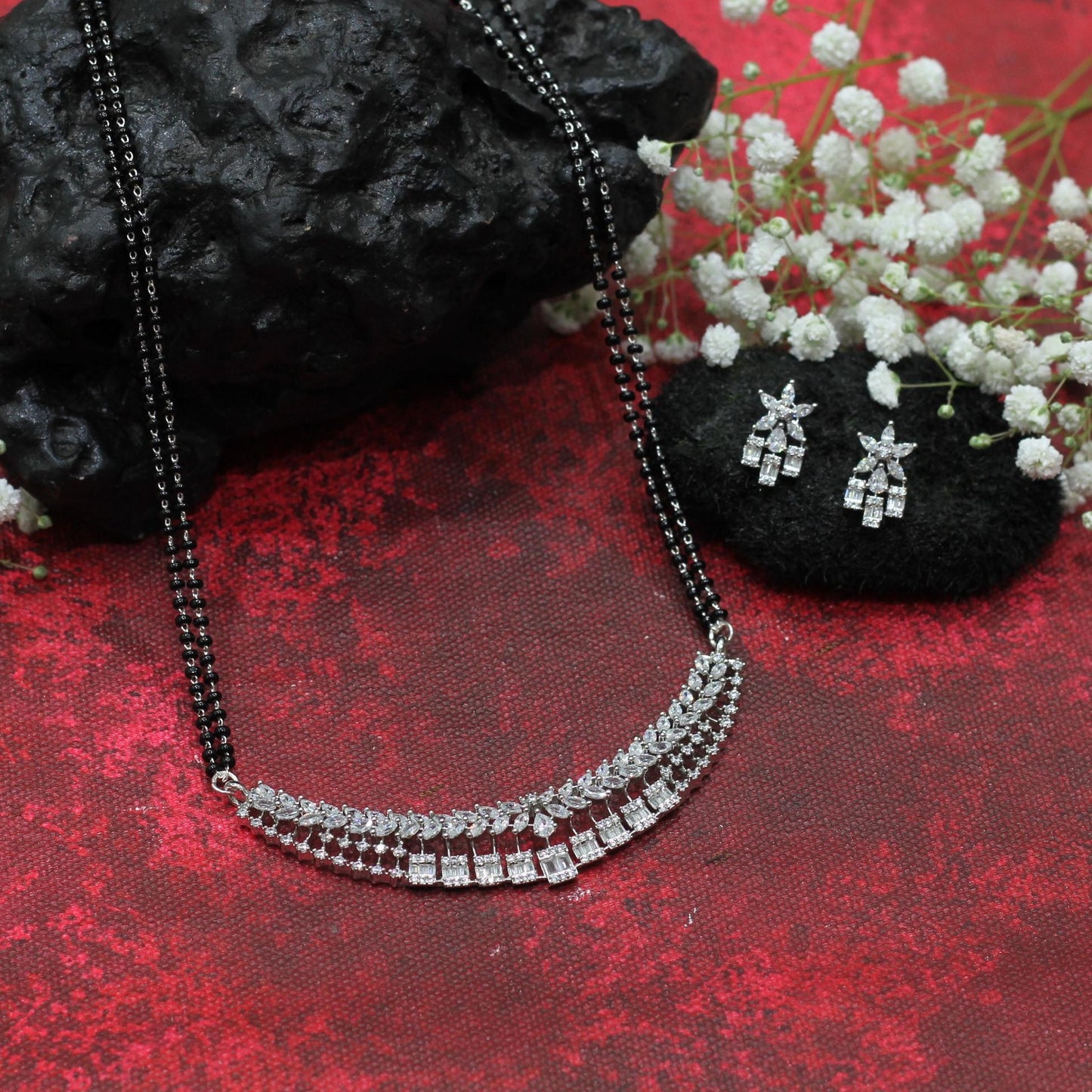 AD MANGALSUTRA SET