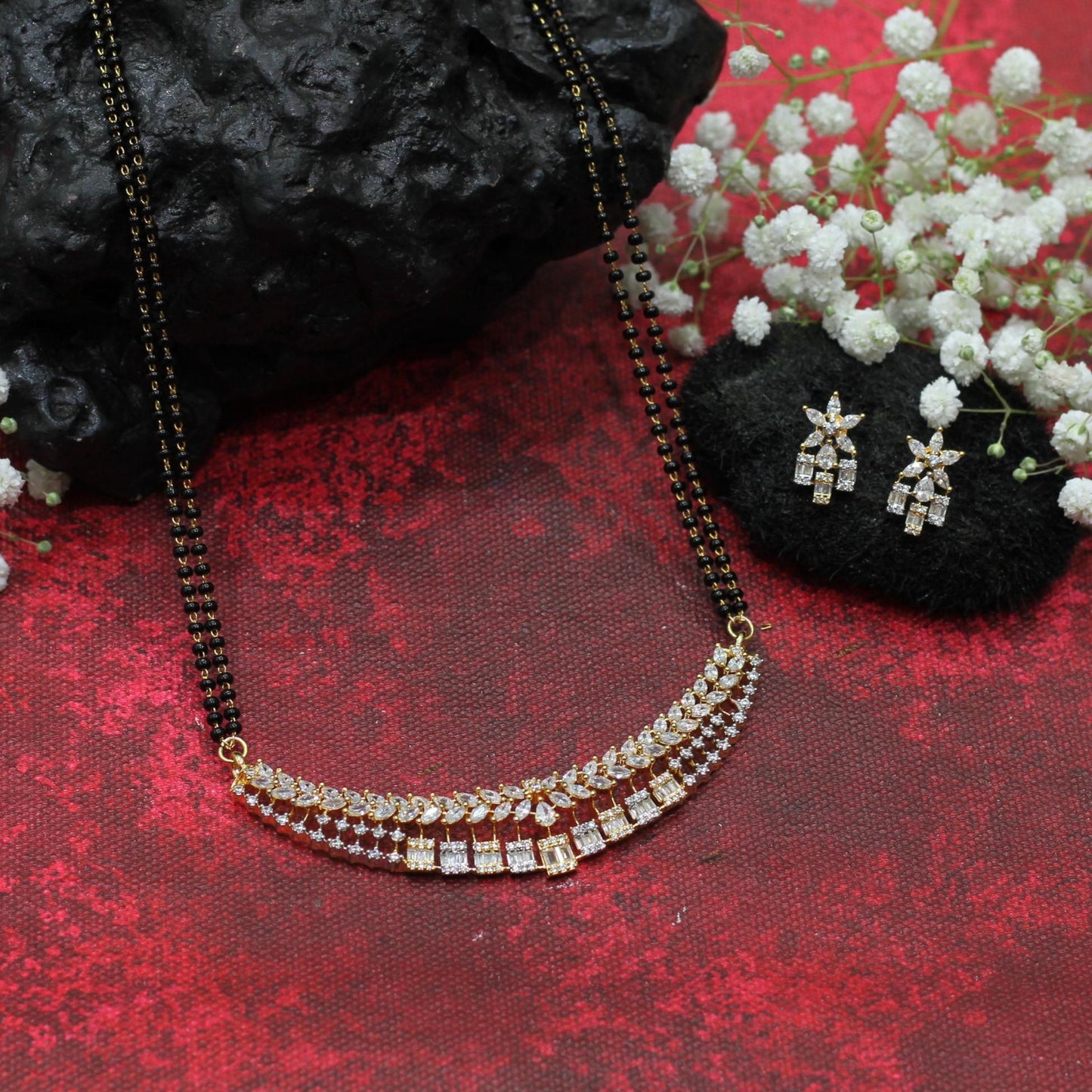 AD MANGALSUTRA SET