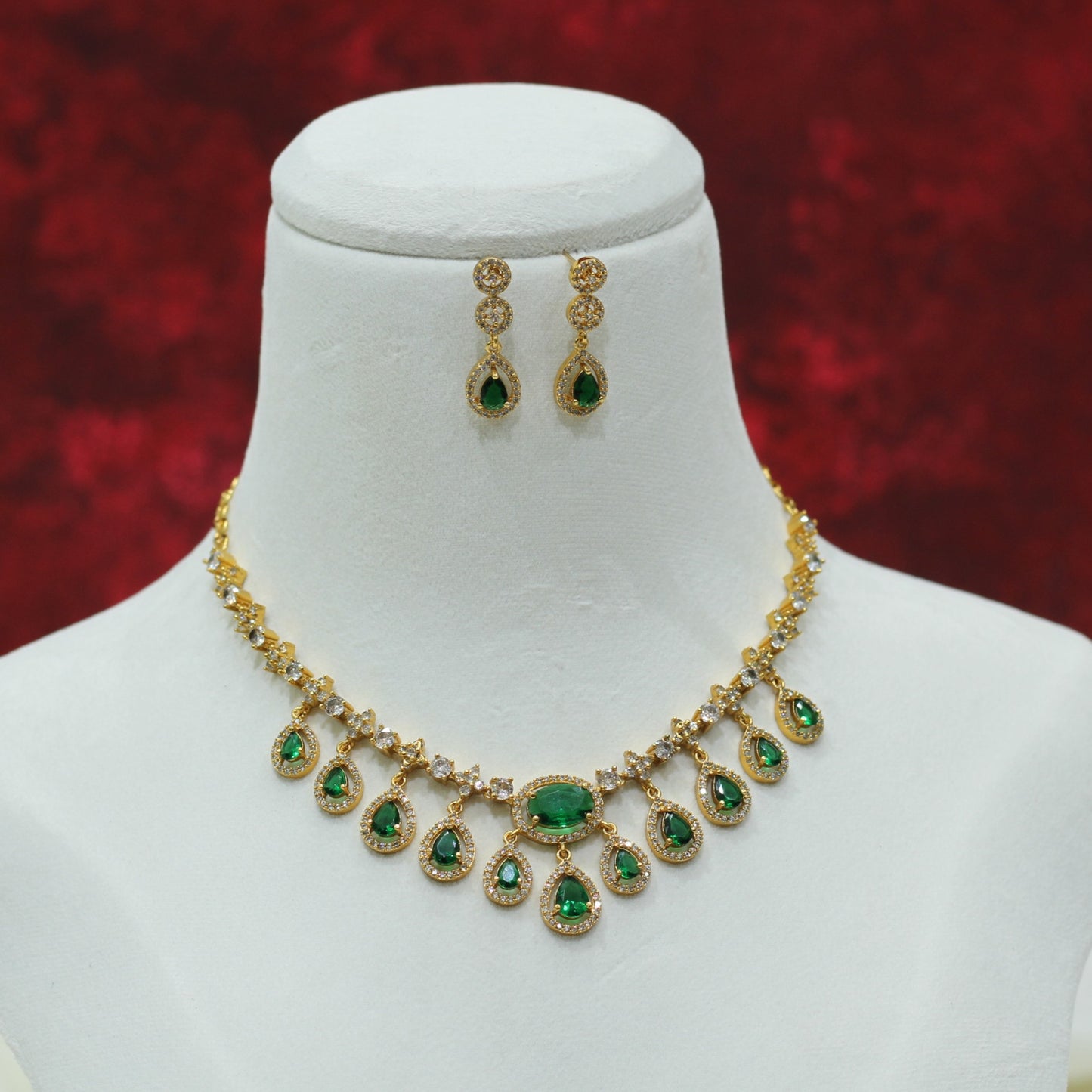 NECKLACE SET