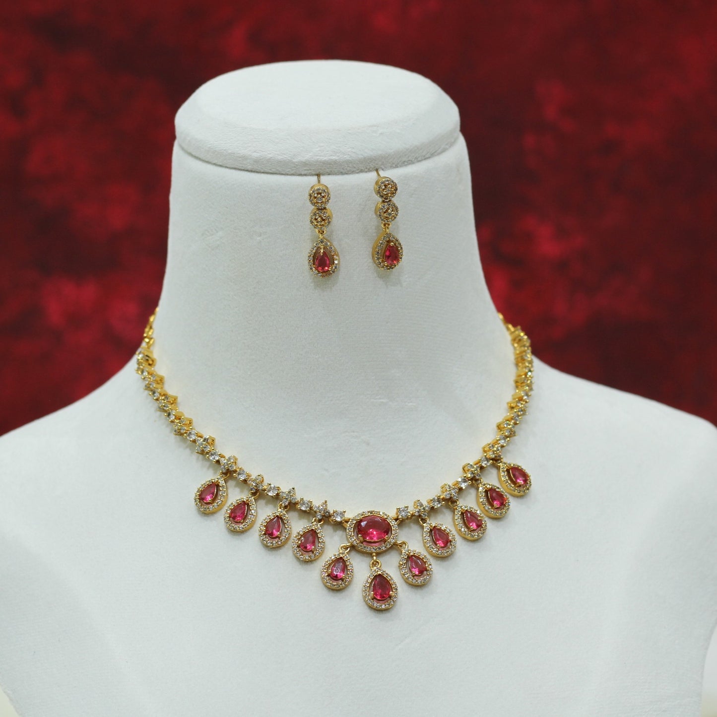 NECKLACE SET