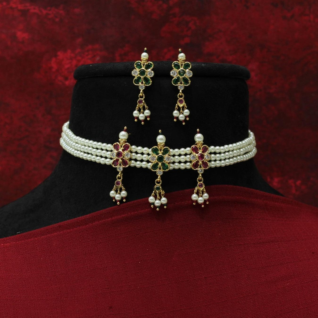 MOTI CHINCHPETI NECKLACE