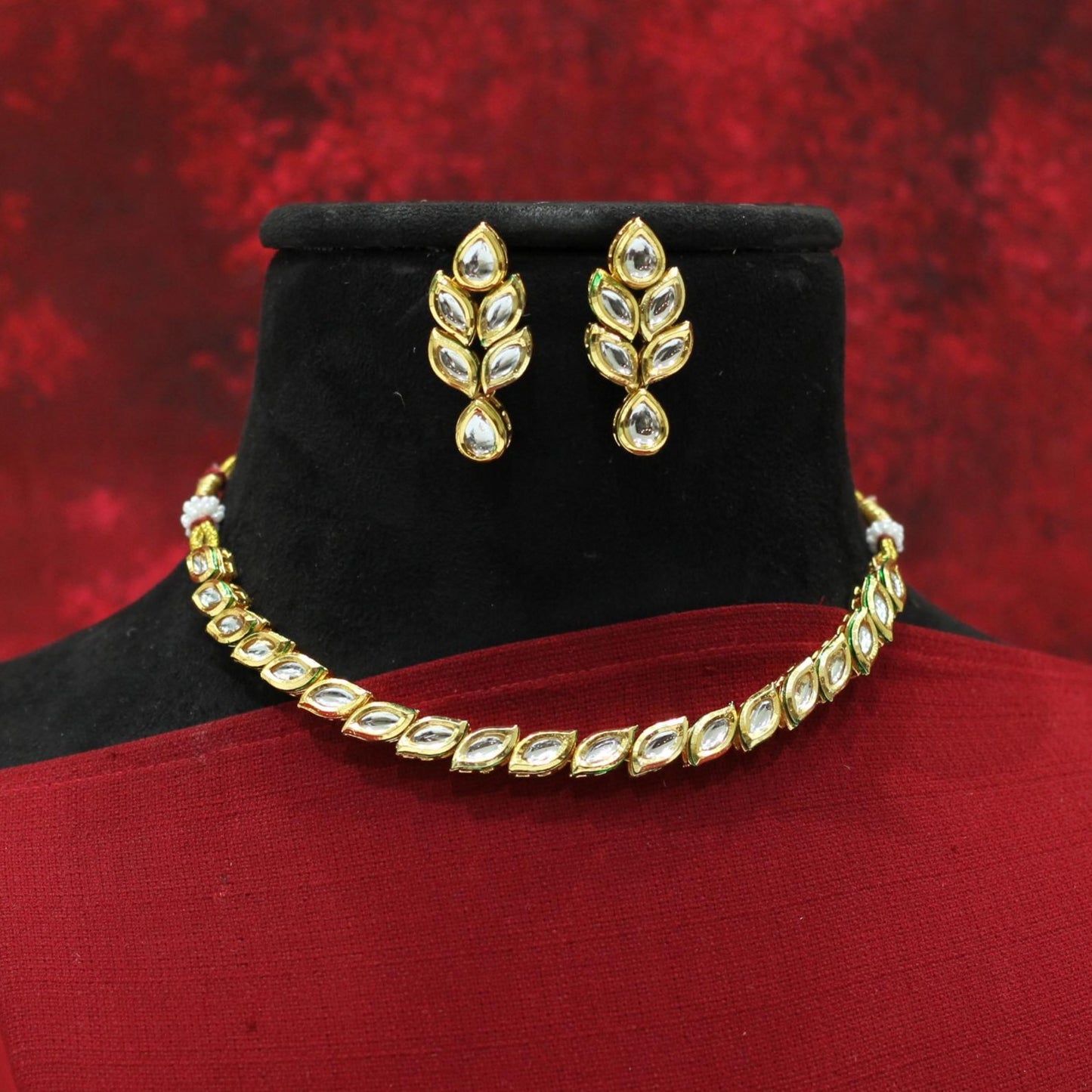 KUNDAN NECKLACE SET