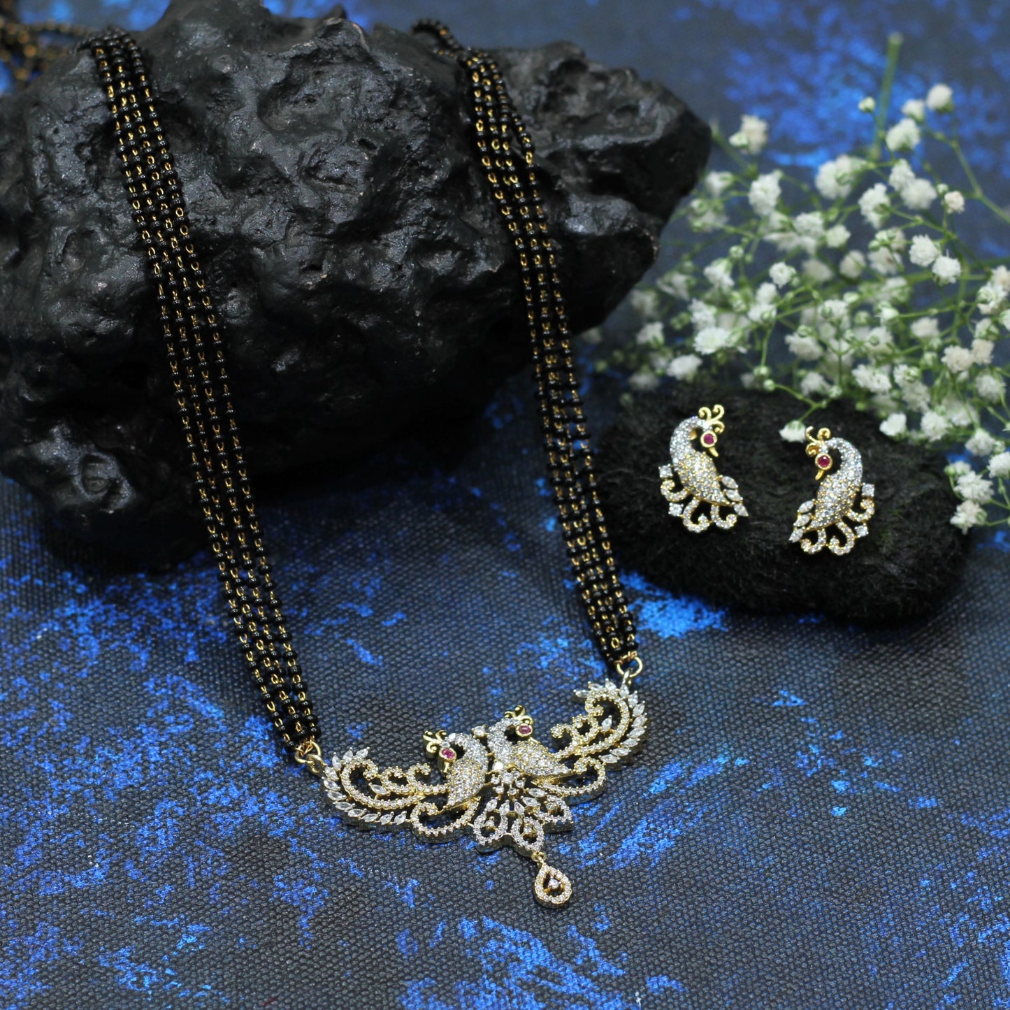 AD MANGALSUTRA SET