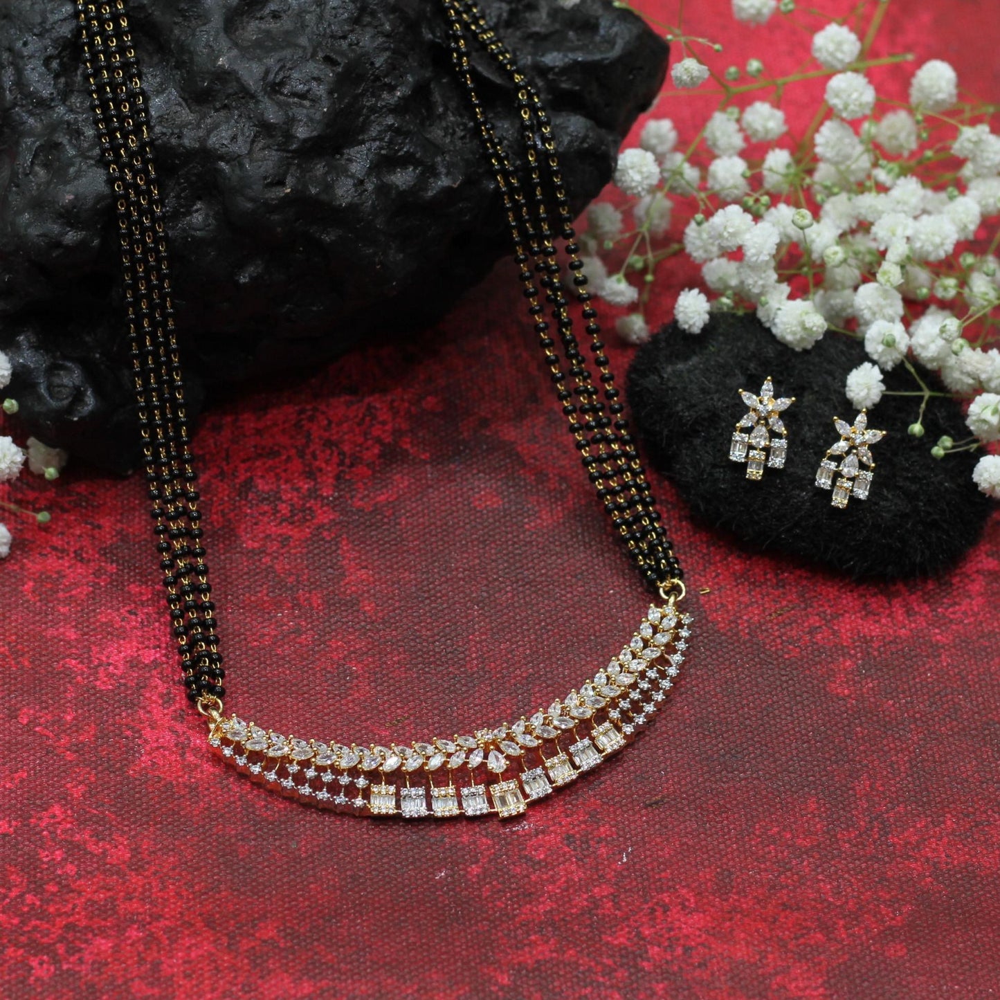 AD MANGALSUTRA SET