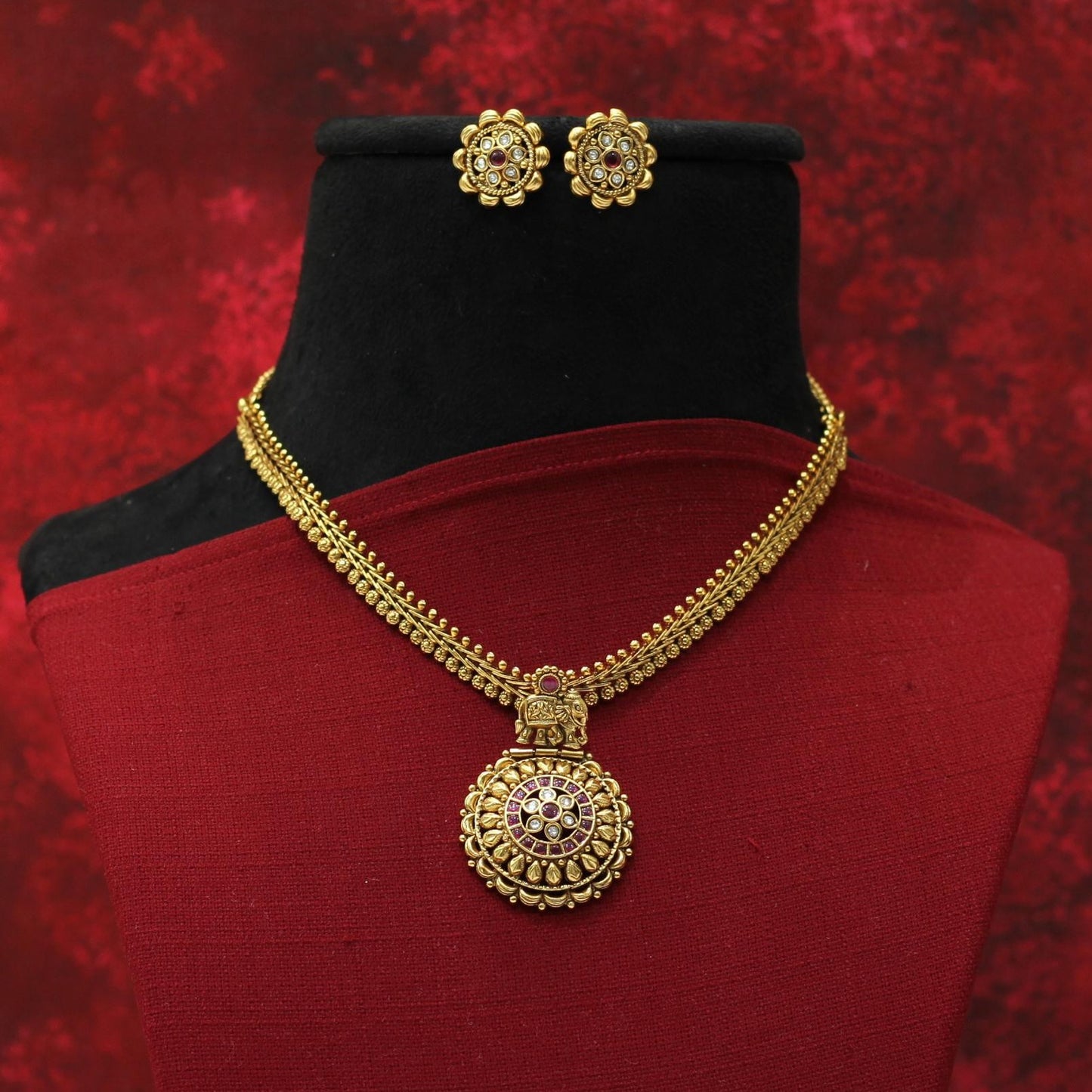 MATT NECKLACE SET