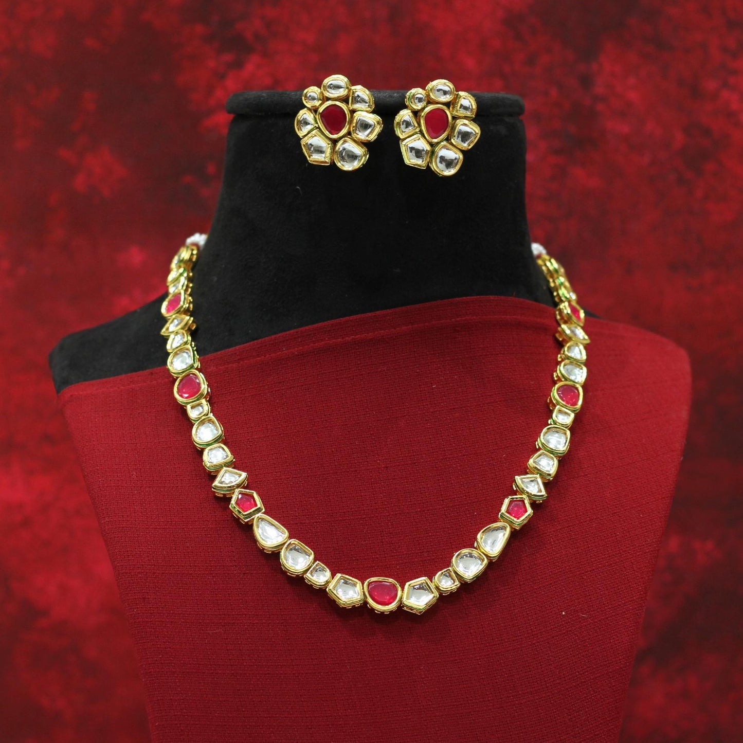 KUNDAN NECKLACE SET