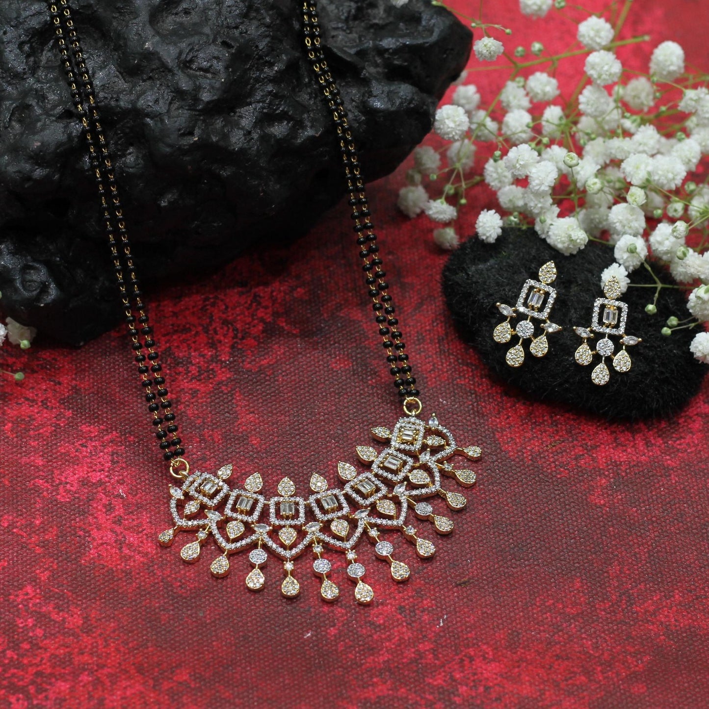 AD MANGALSUTRA SET