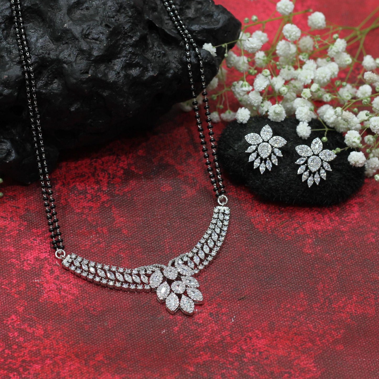 AD MANGALSUTRA SET