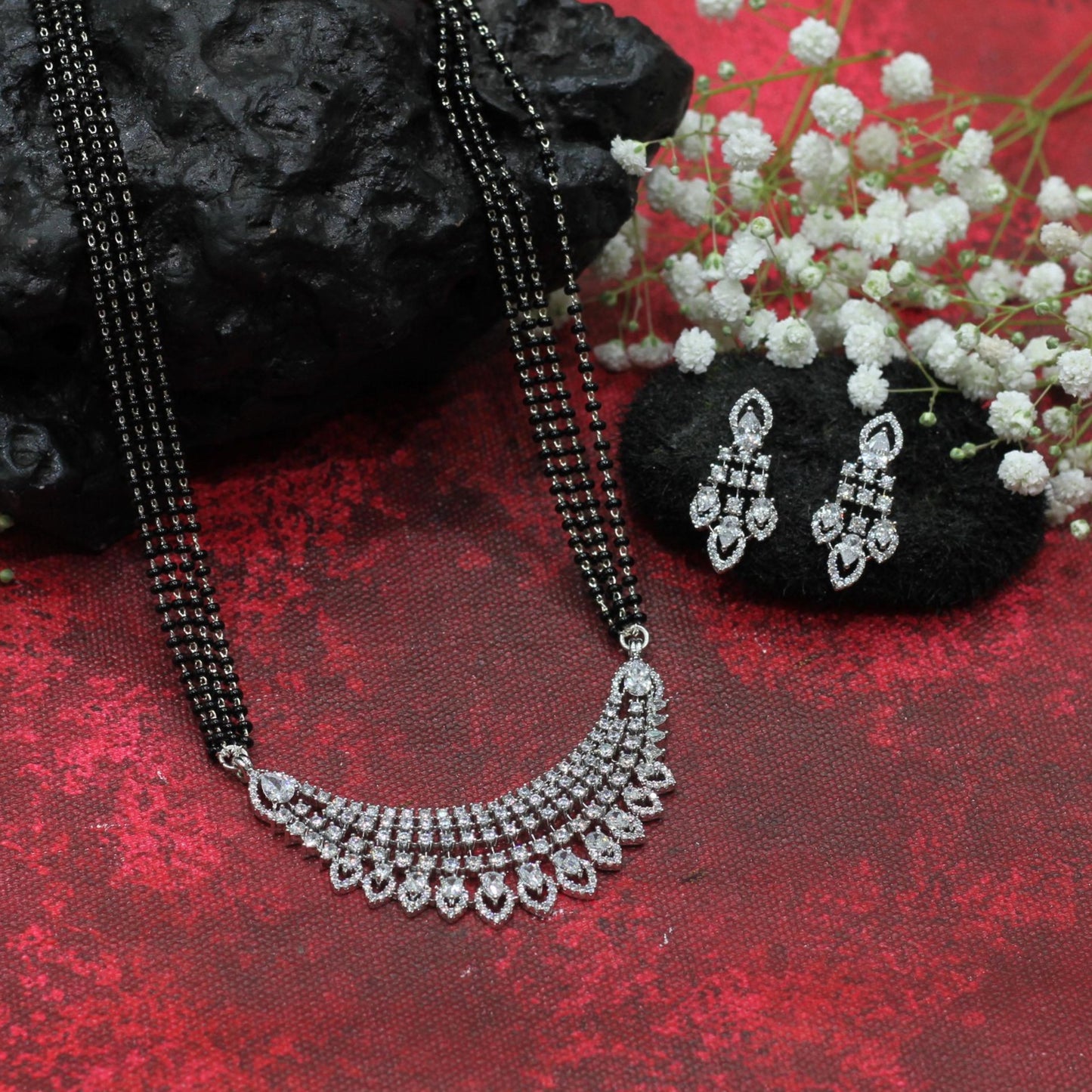 AD MANGALSUTRA SET
