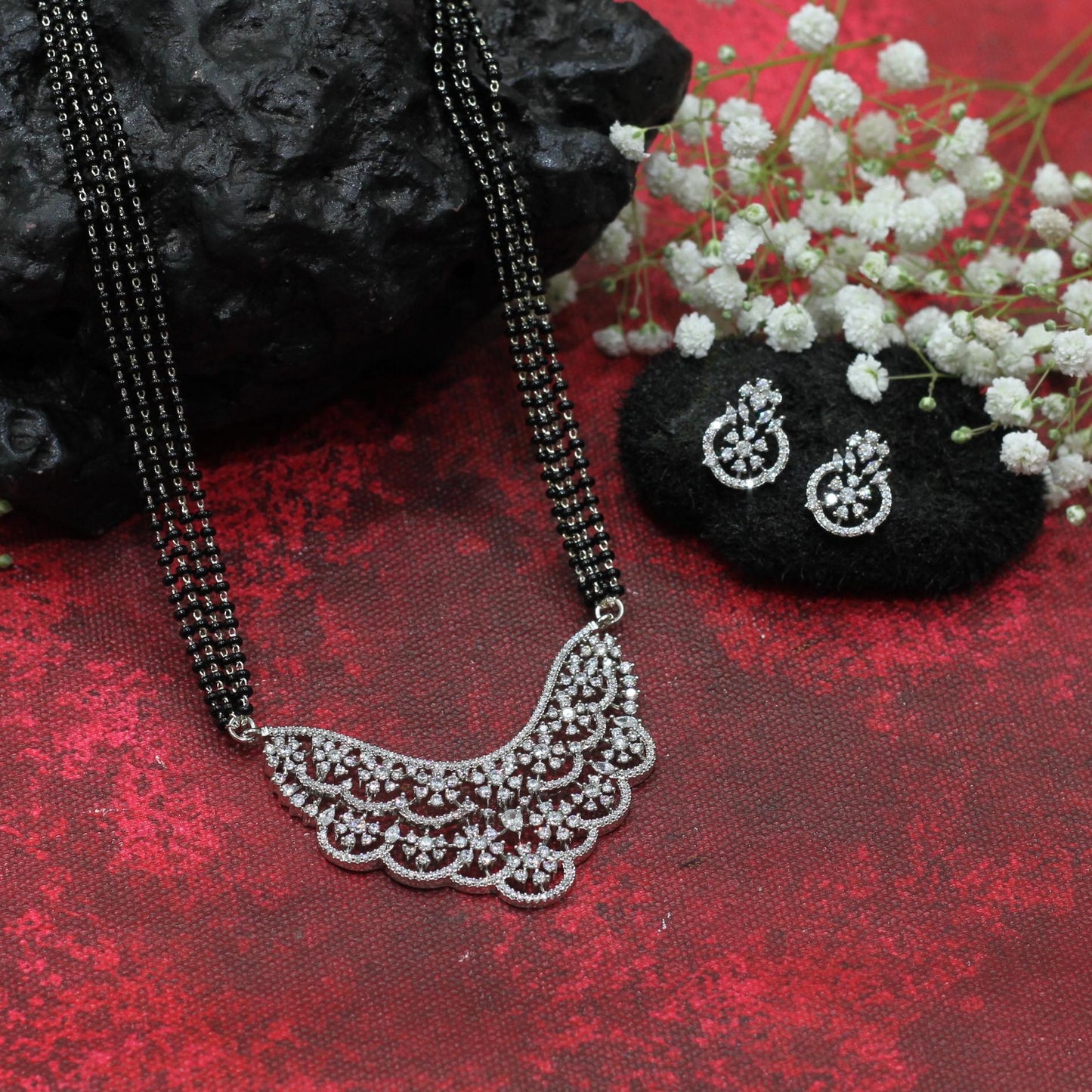 AD MANGALSUTRA SET