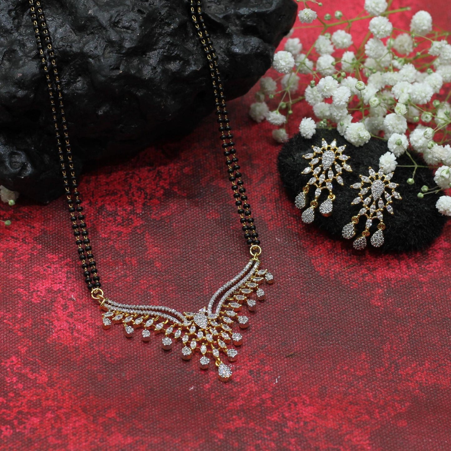 AD MANGALSUTRA SET