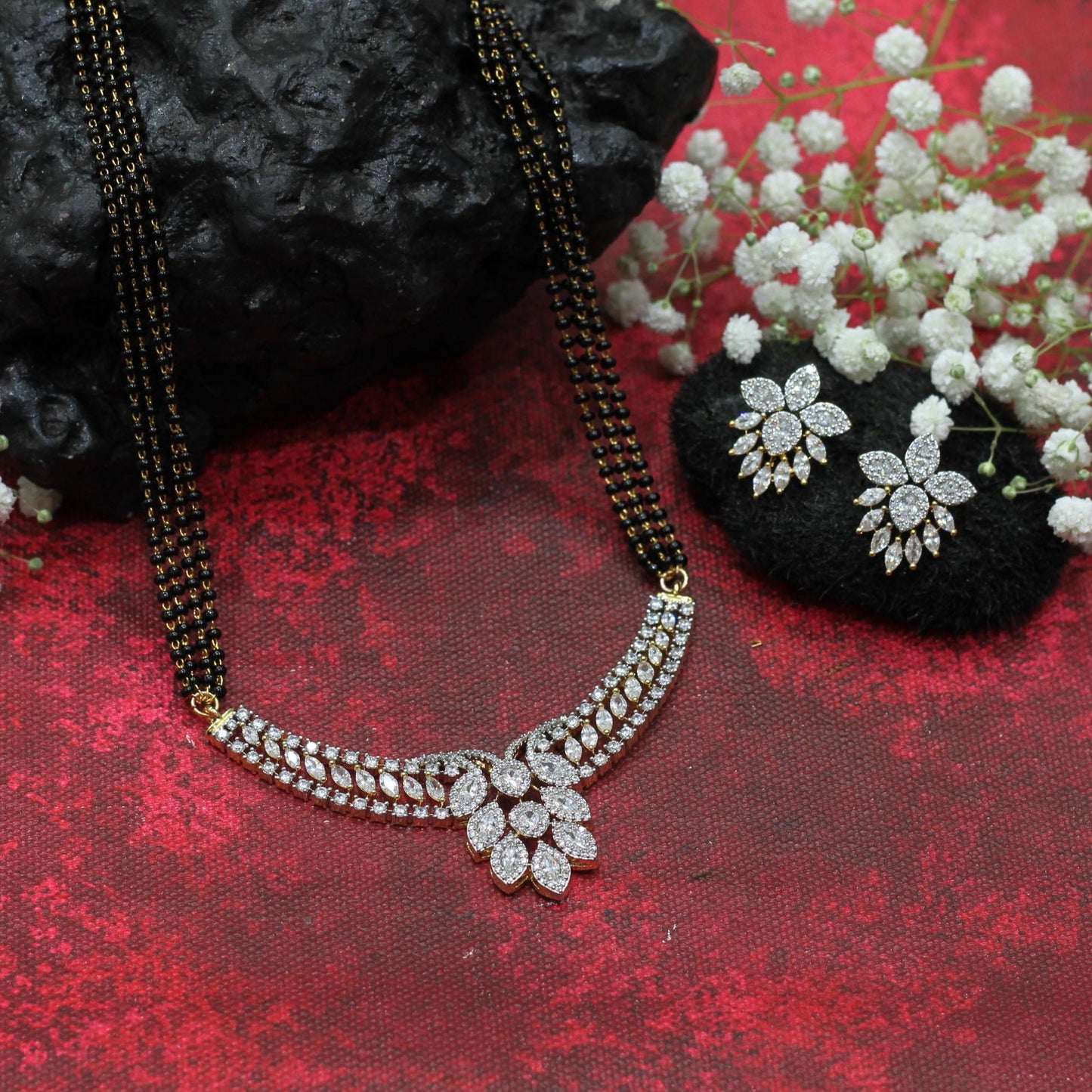 AD MANGALSUTRA SET