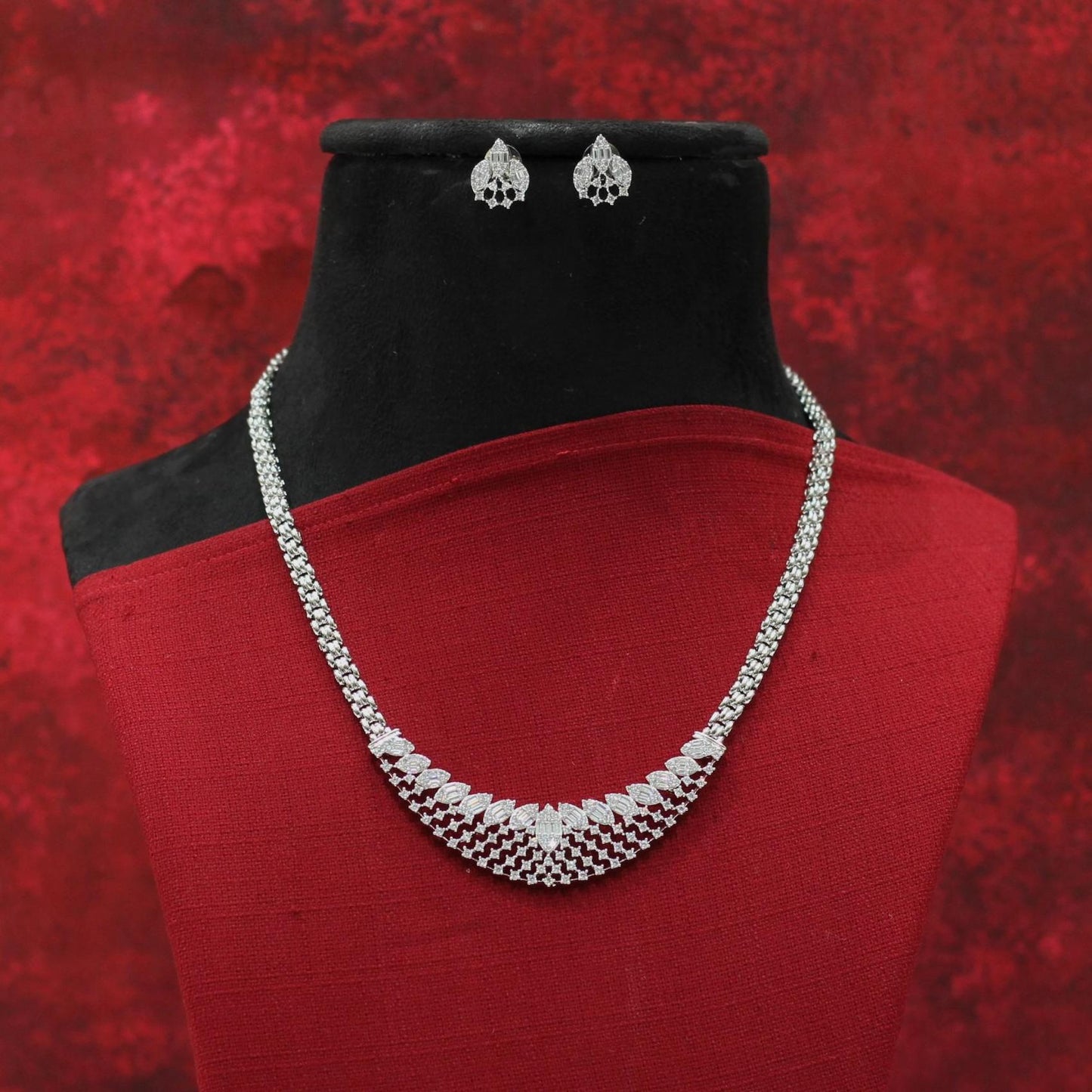AD NECKLACE SET