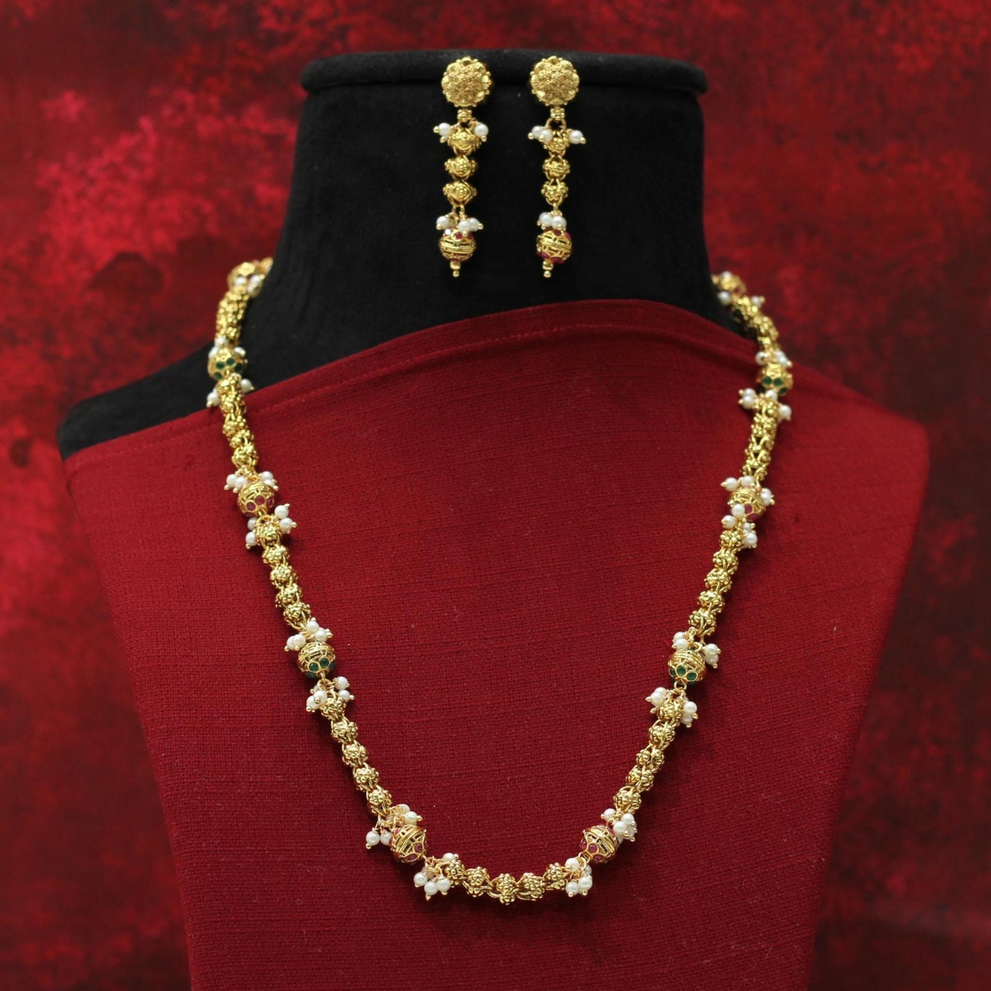 BORMALA NECKLACE SET