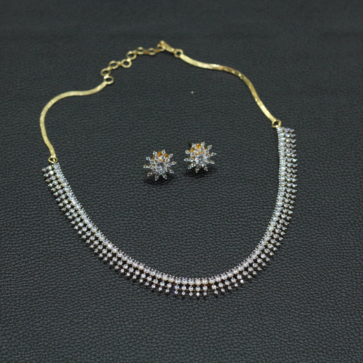 AD NECKLACE SET