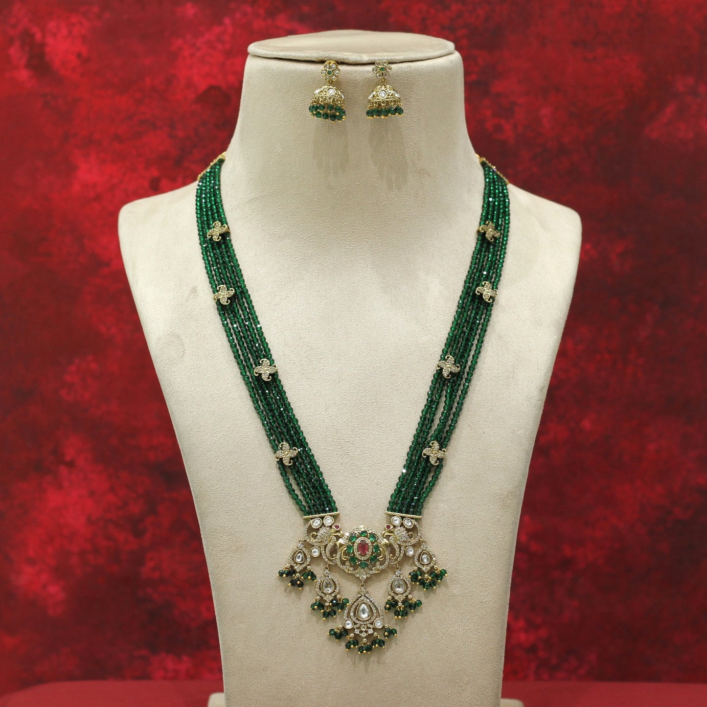 CRYSTAL NECKLACE SET