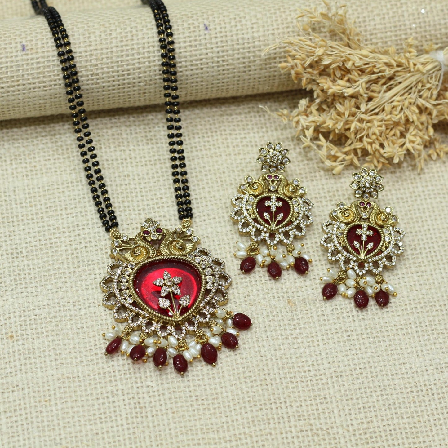 VICTORIEN MANGALSUTRA