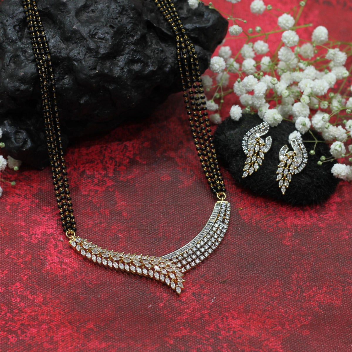 AD MANGALSUTRA SET