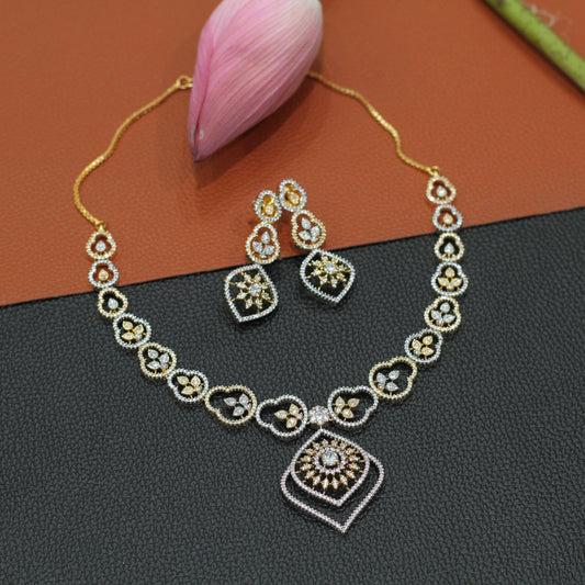 AD NECKLACE SET