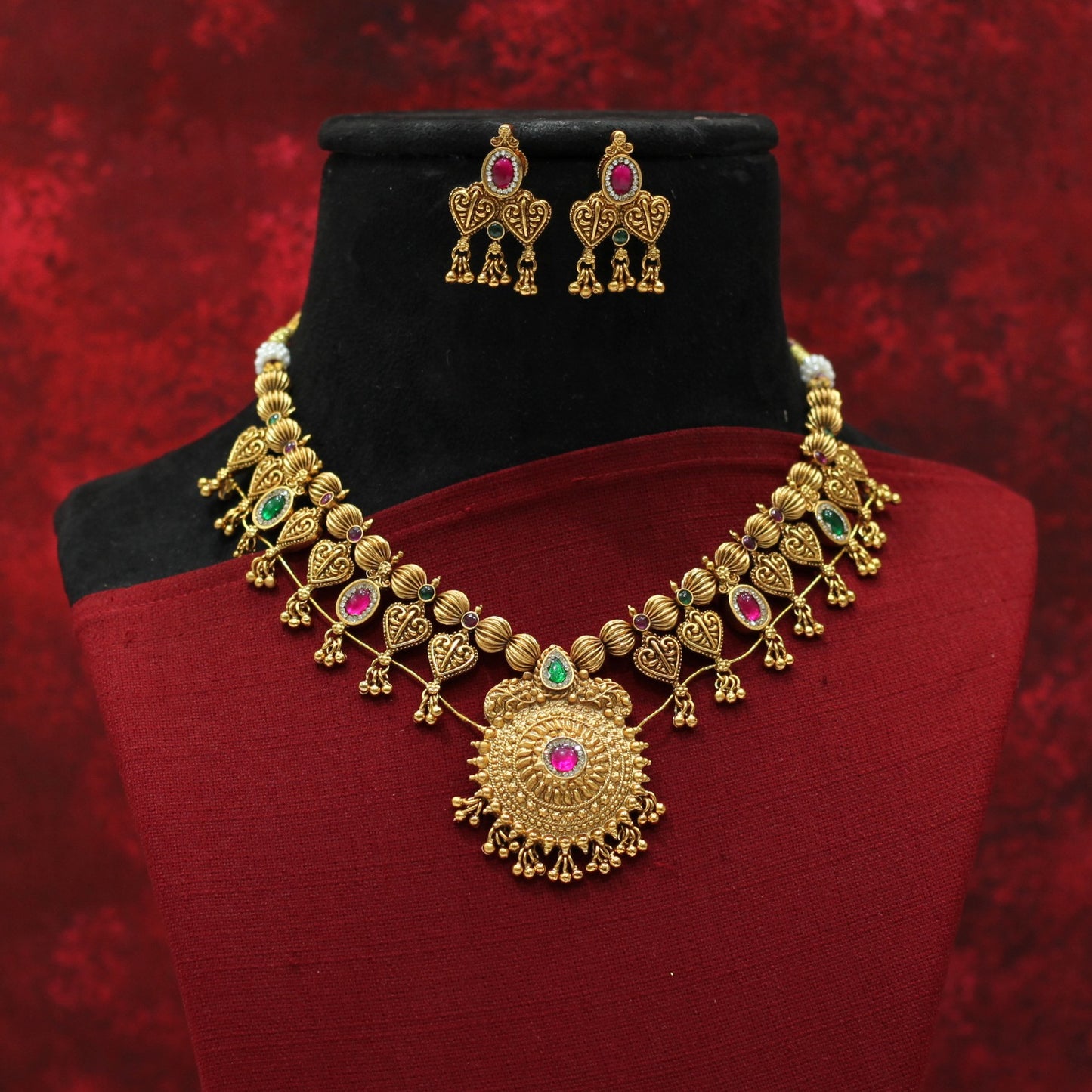 KOLHAPURI SAAZ NECKLACE