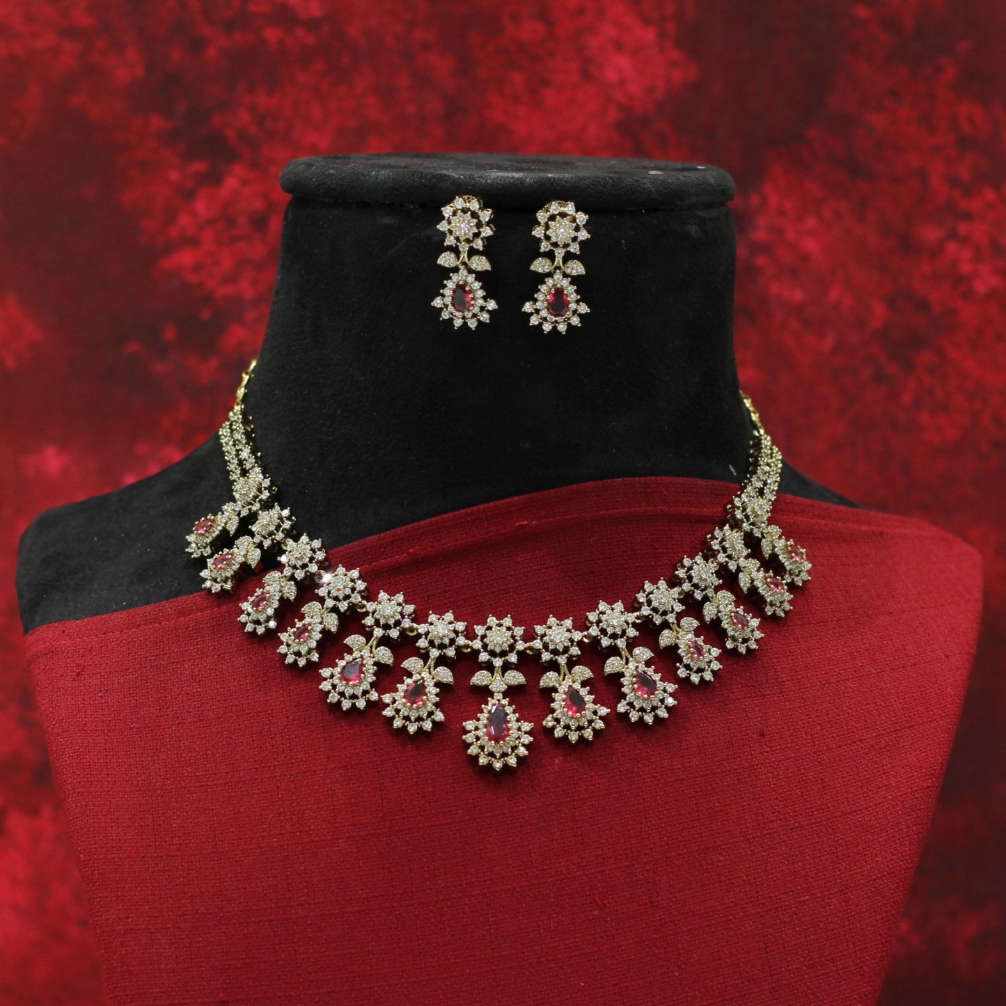 ANTIQUE VICTORIEN NECKLACE SET