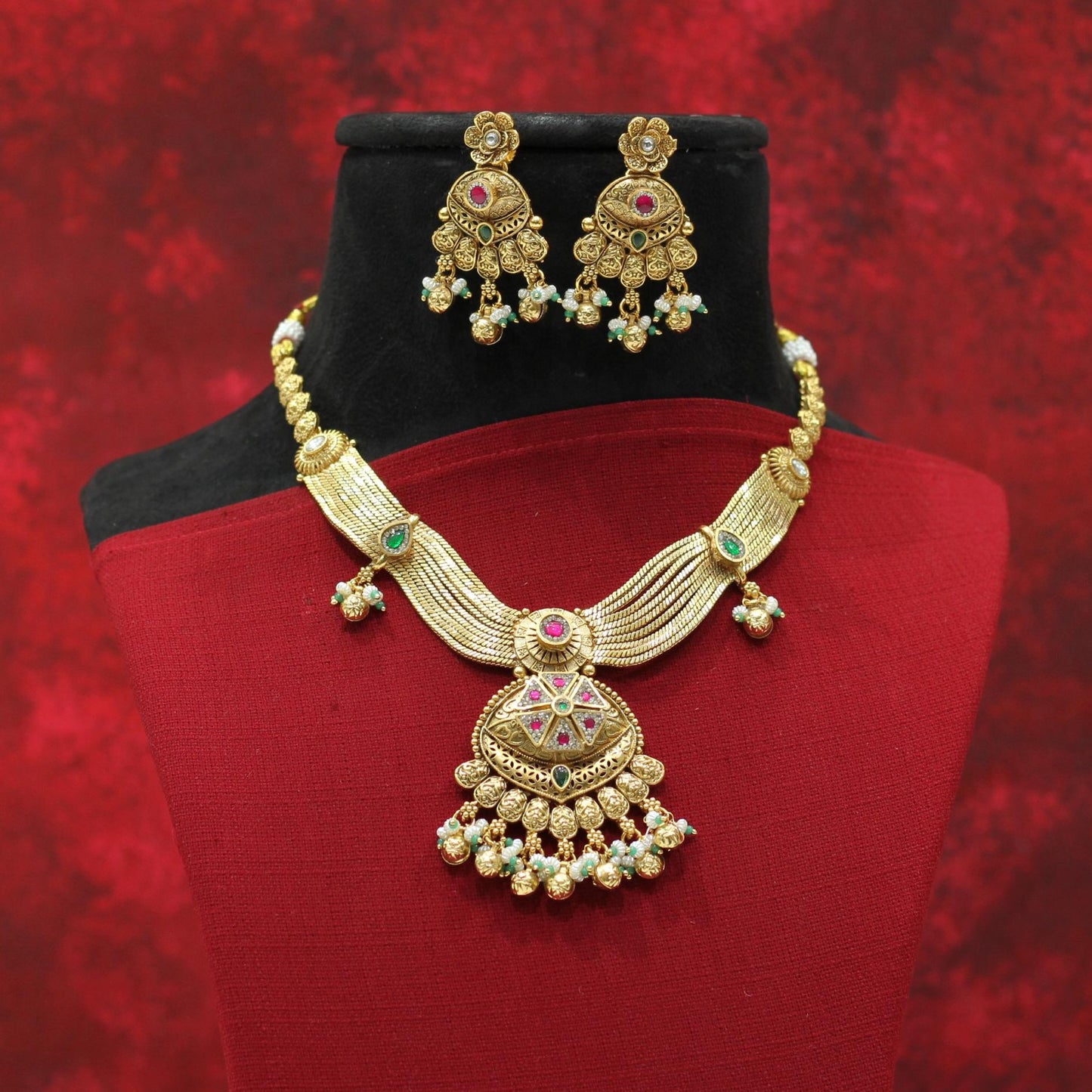 RAJWADI MATT NECKLACE SET