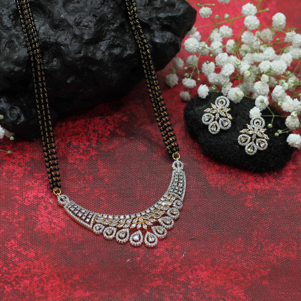 AD MANGALSUTRA SET