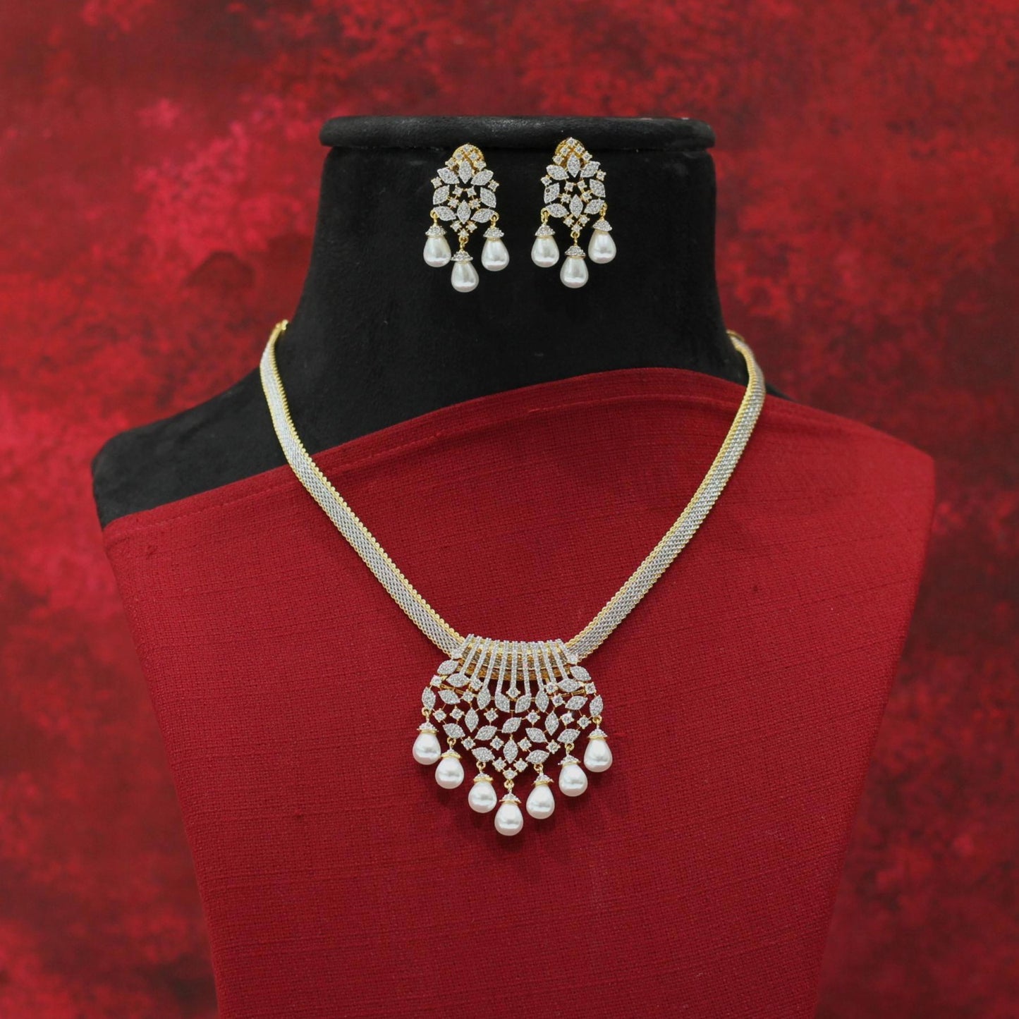 AD NECKLACE SET