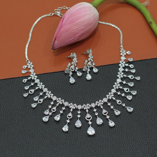 AD NECKLACE SET
