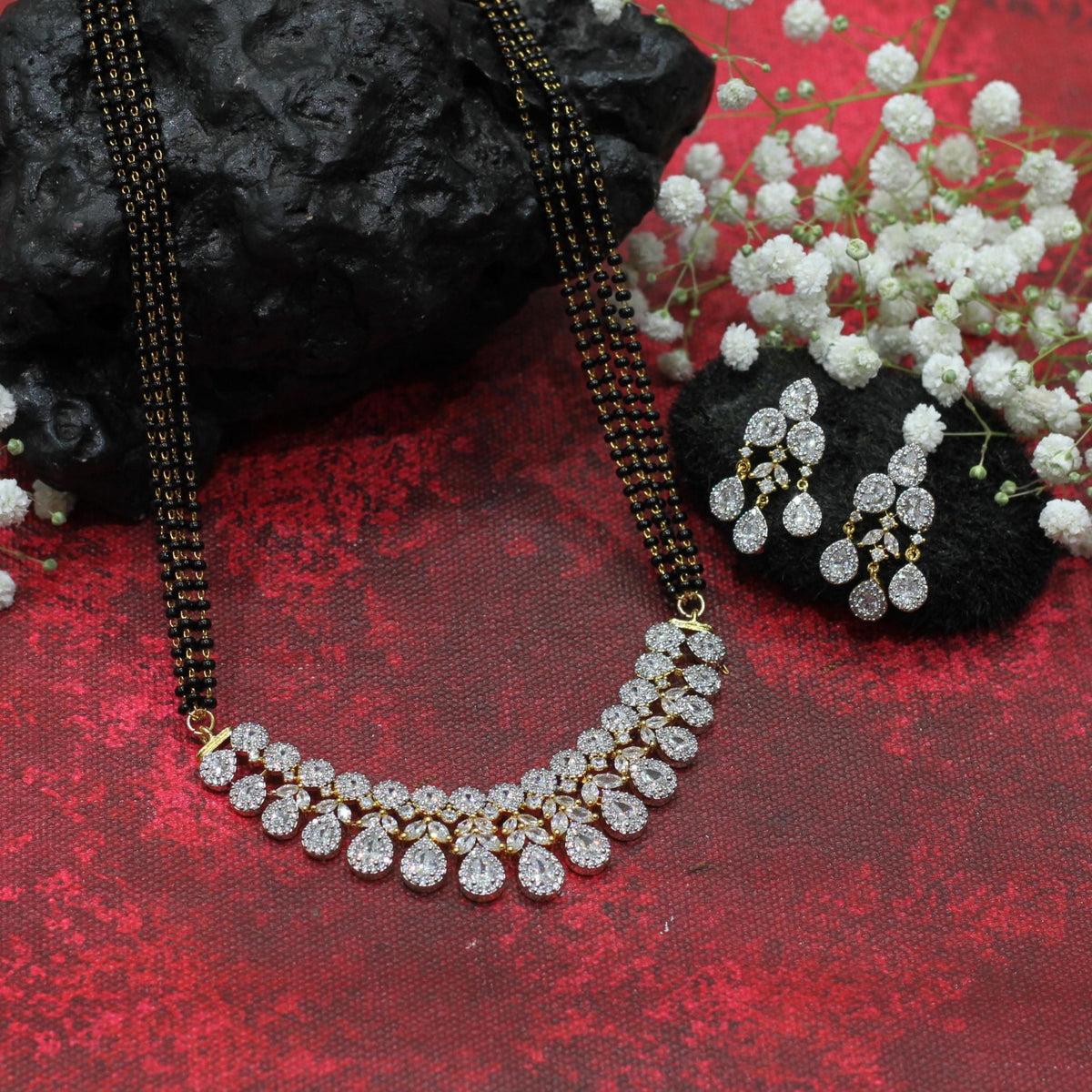 AD MANGALSUTRA SET