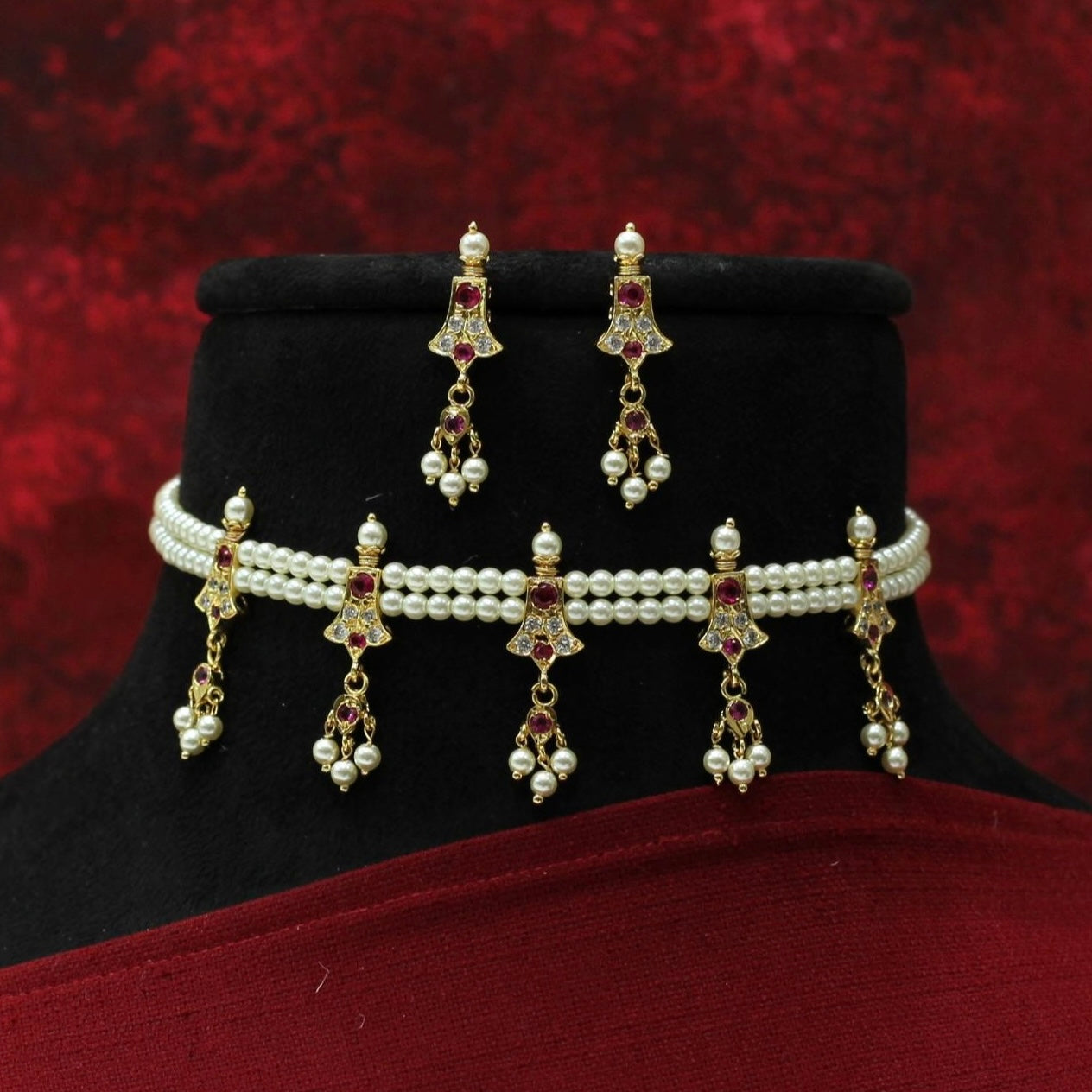 Moti Chinchpeti Set