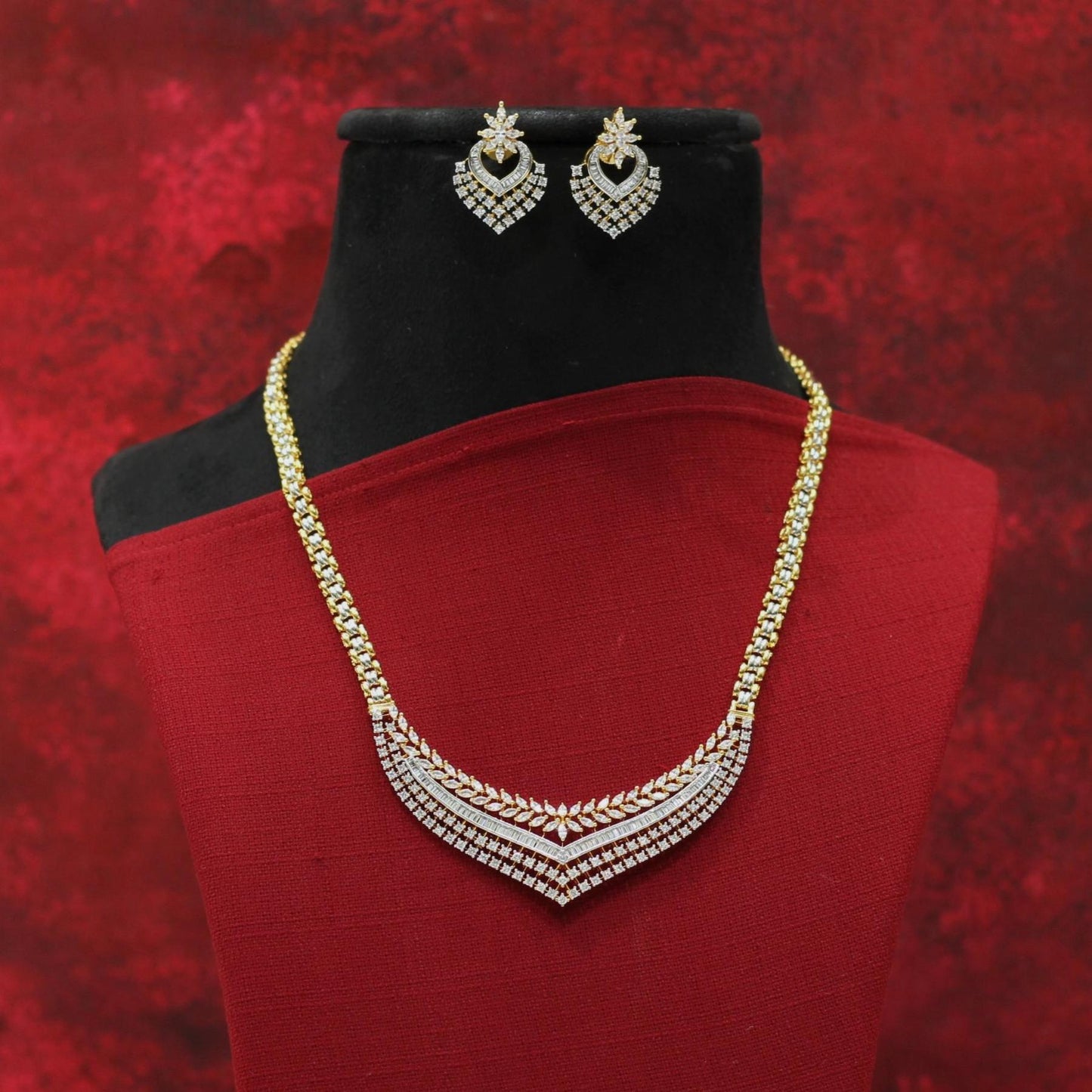 AD NECKLACE SET