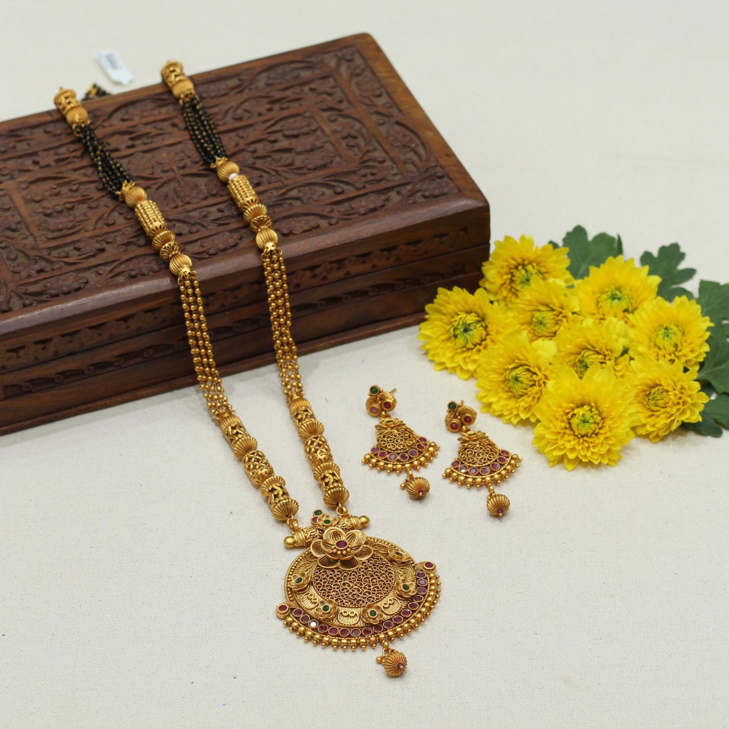 MATT MANGALSUTRA