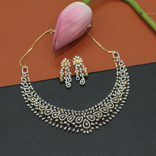 AD NECKLACE SET