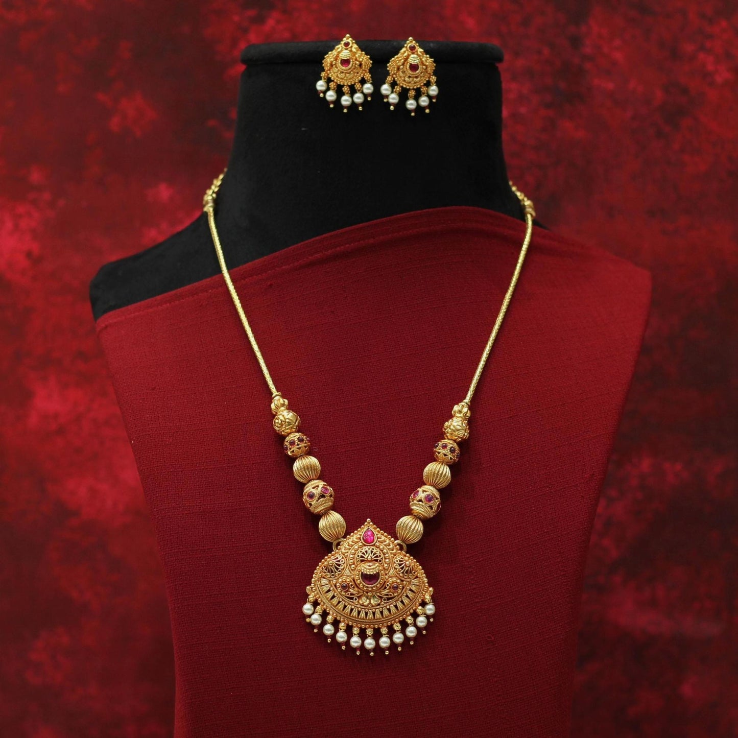 GHERU NECKLACE SET