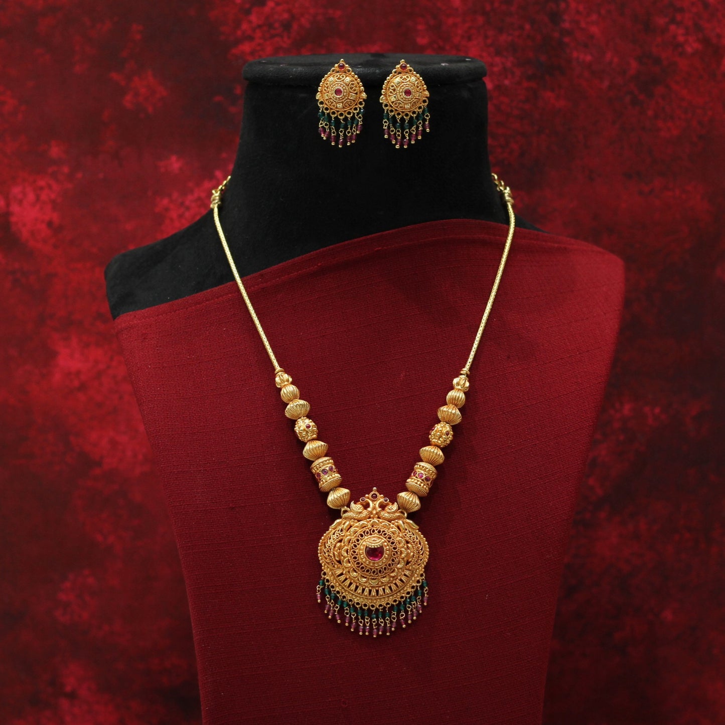 GHERU NECKLACE SET