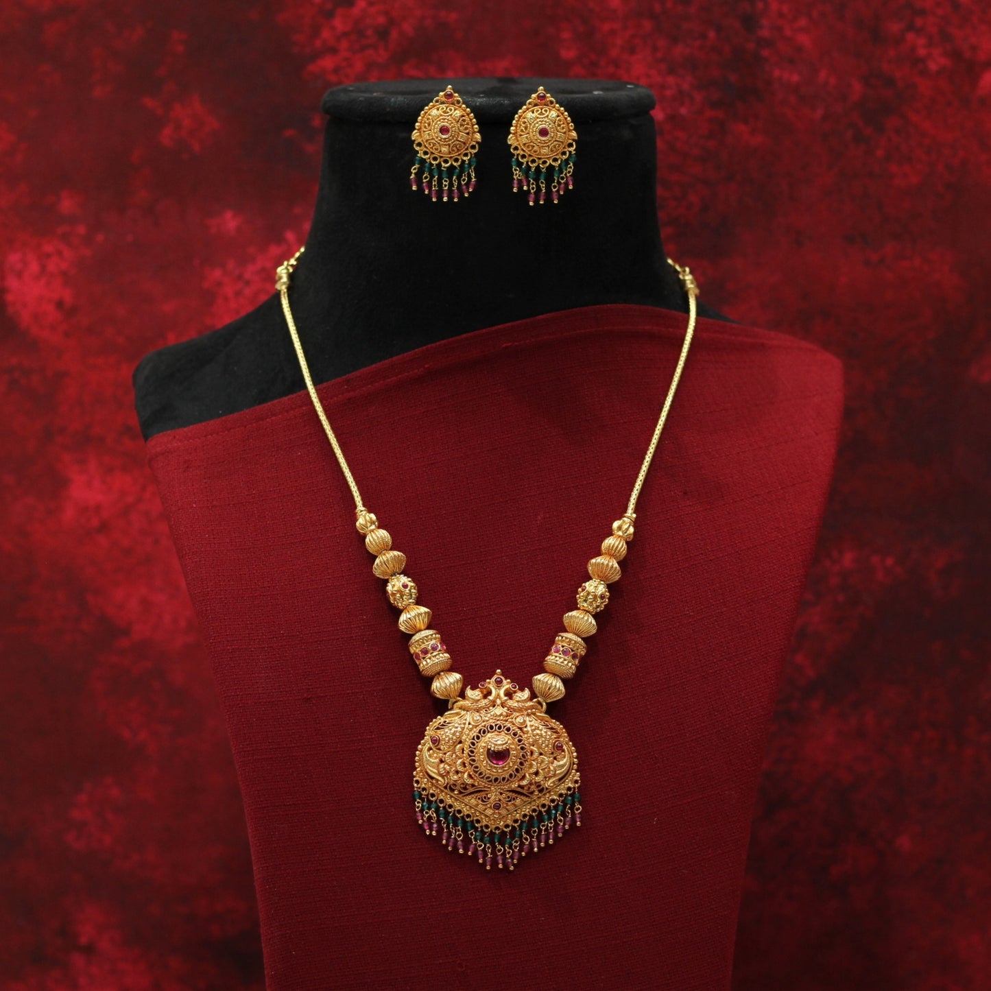 GHERU NECKLACE SET