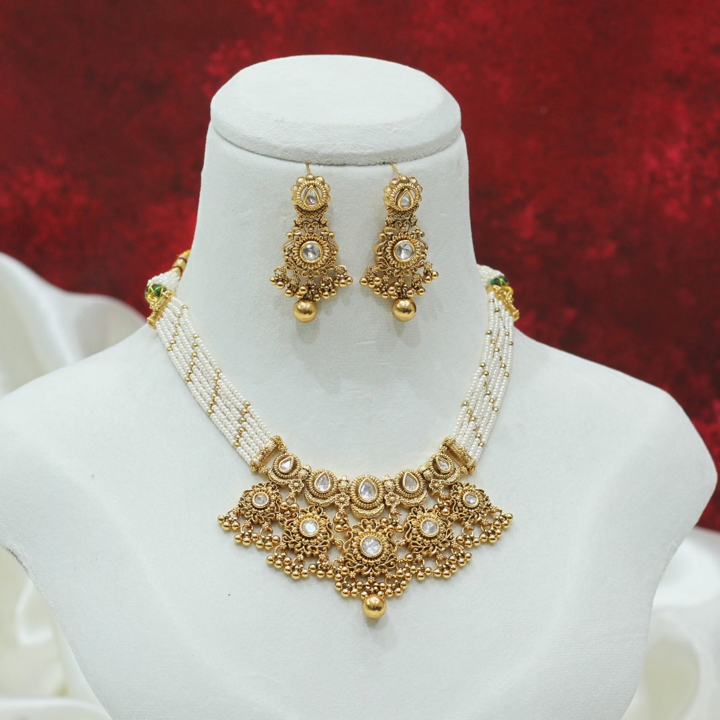 NECKLACE SET