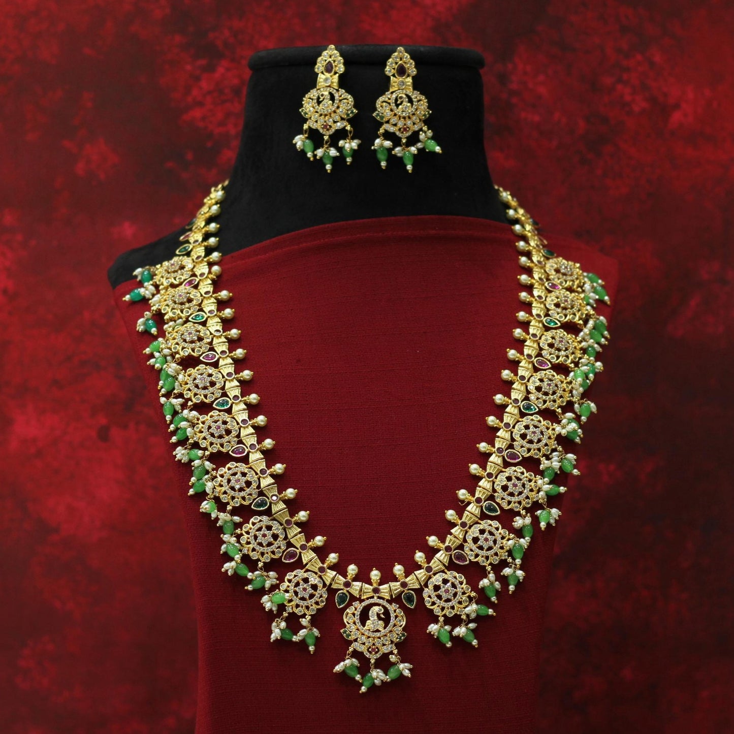 LONG NECKLACE
