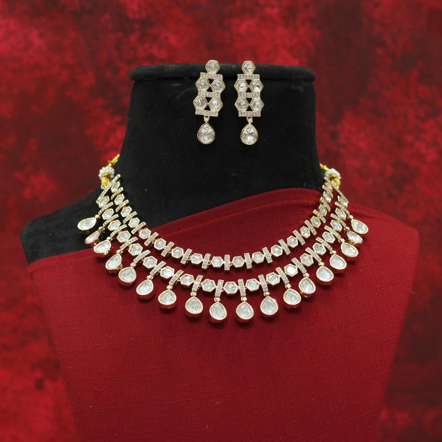 VILANDI KUNDAN NECKLACE SET
