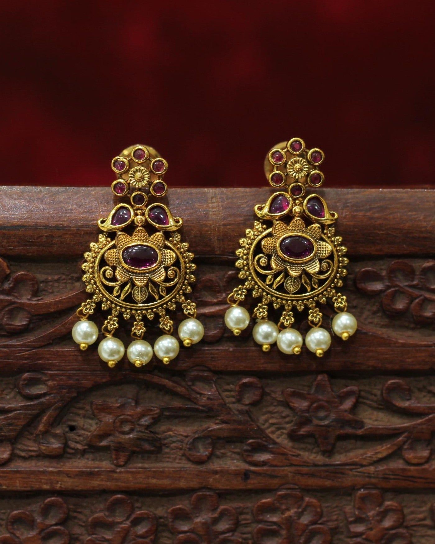 MATT EARRING