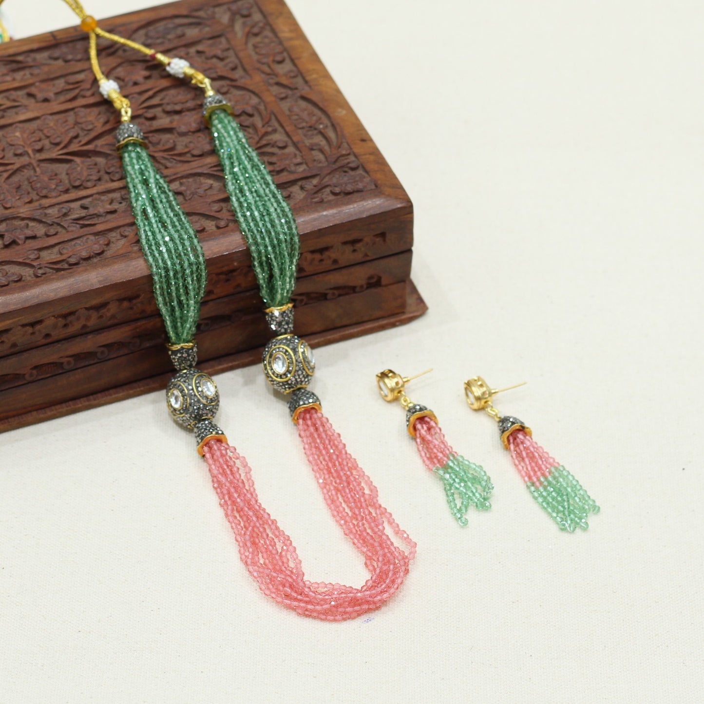 CRYSTAL NECKLACE SET